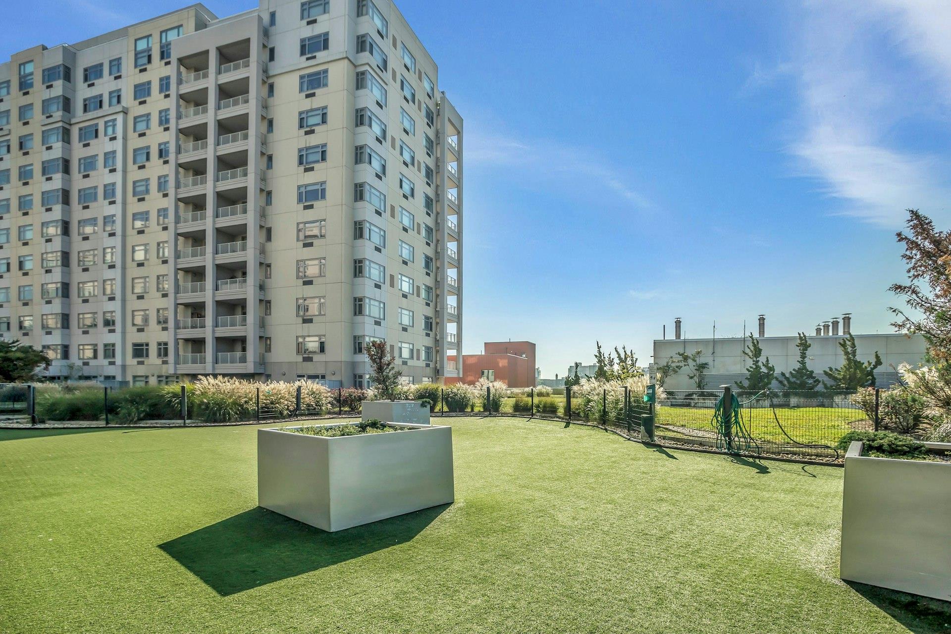 131-03 40th Road # 10E, Flushing, NY 11354