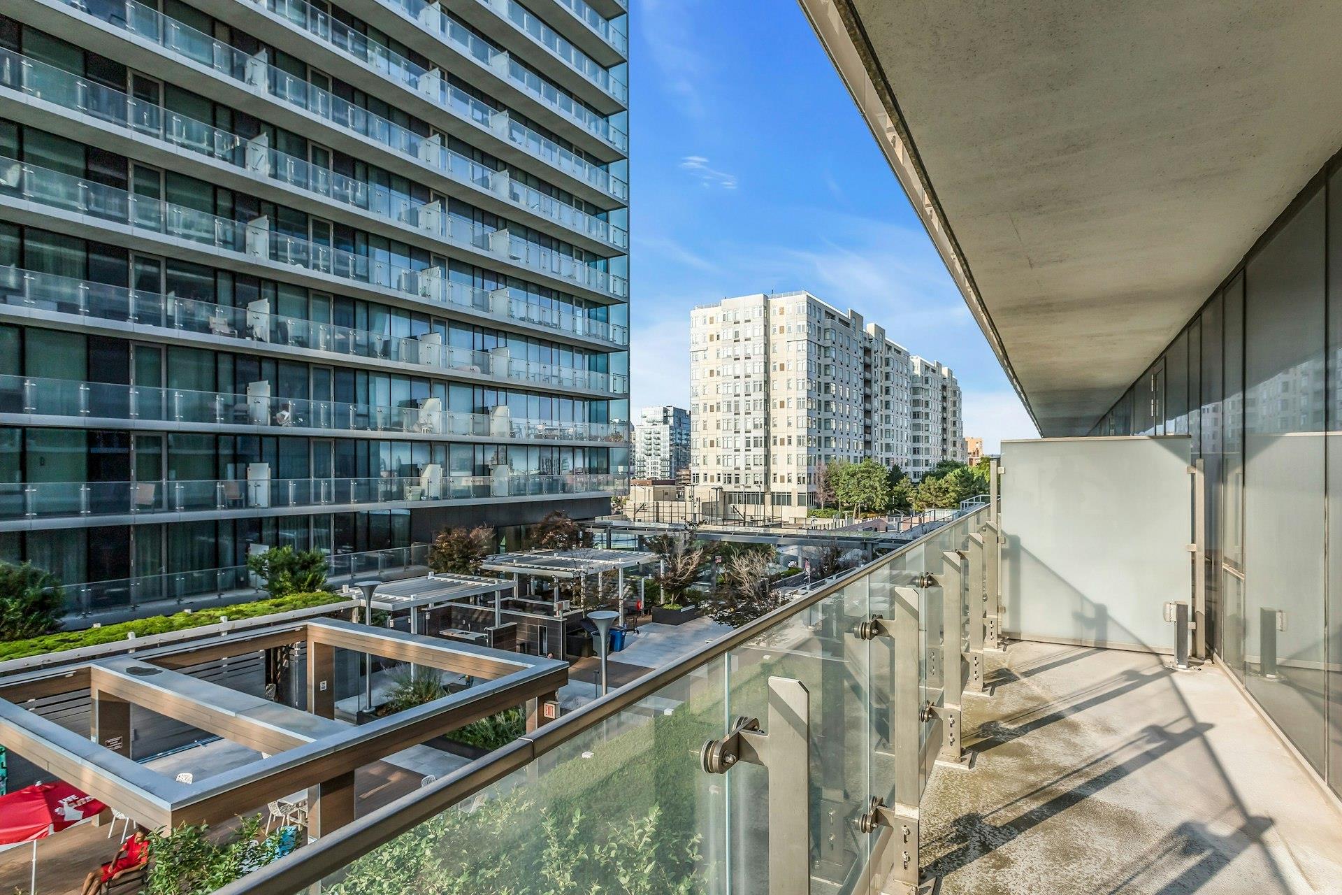 131-03 40th Road # 10E, Flushing, NY 11354