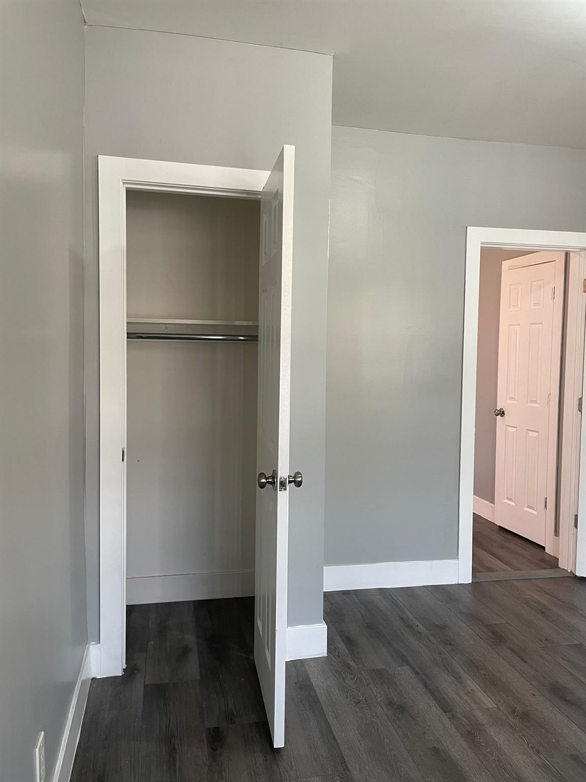 1038 E 224 Street, Bronx, NY 10466