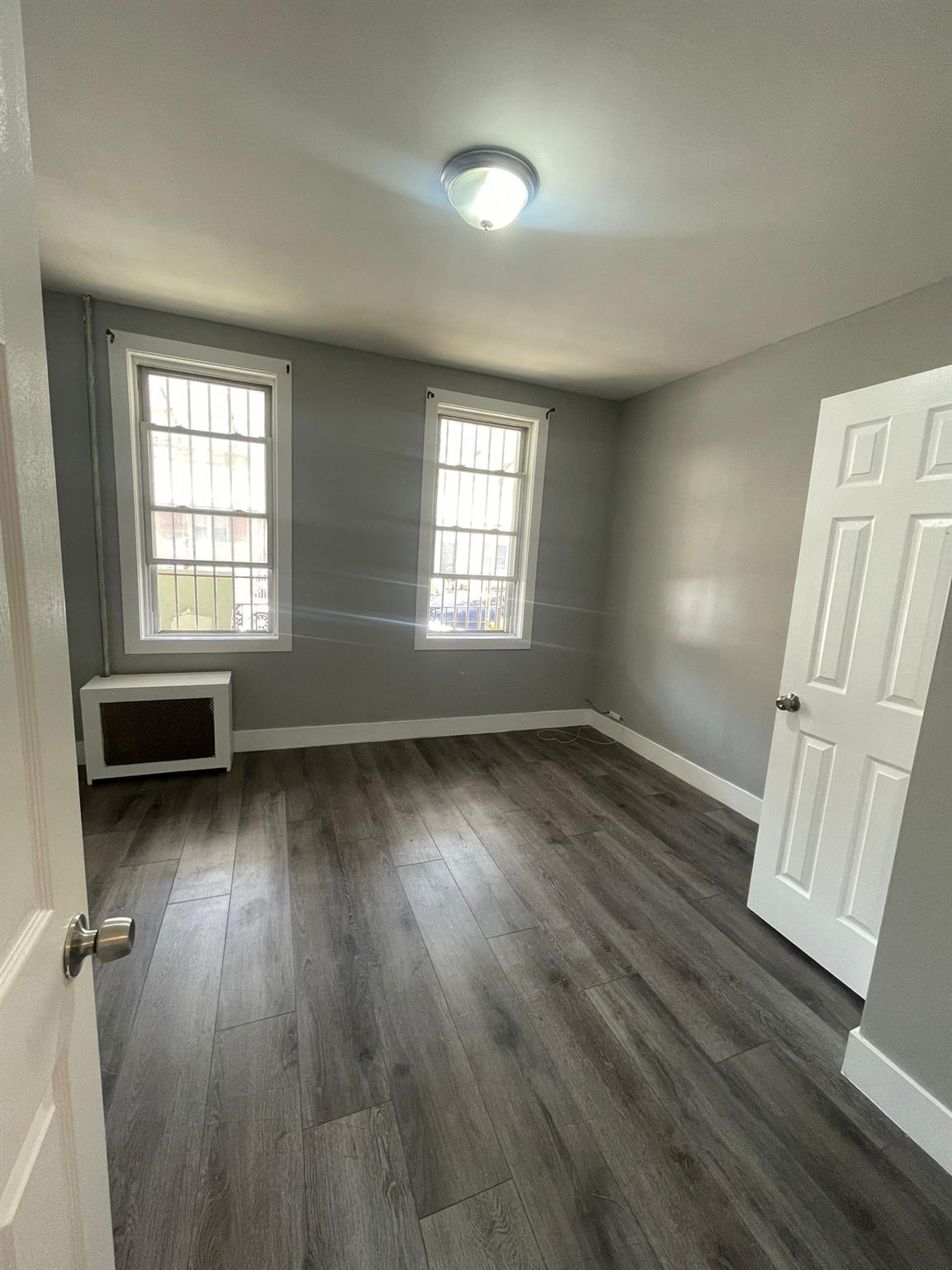 1038 E 224 Street, Bronx, NY 10466