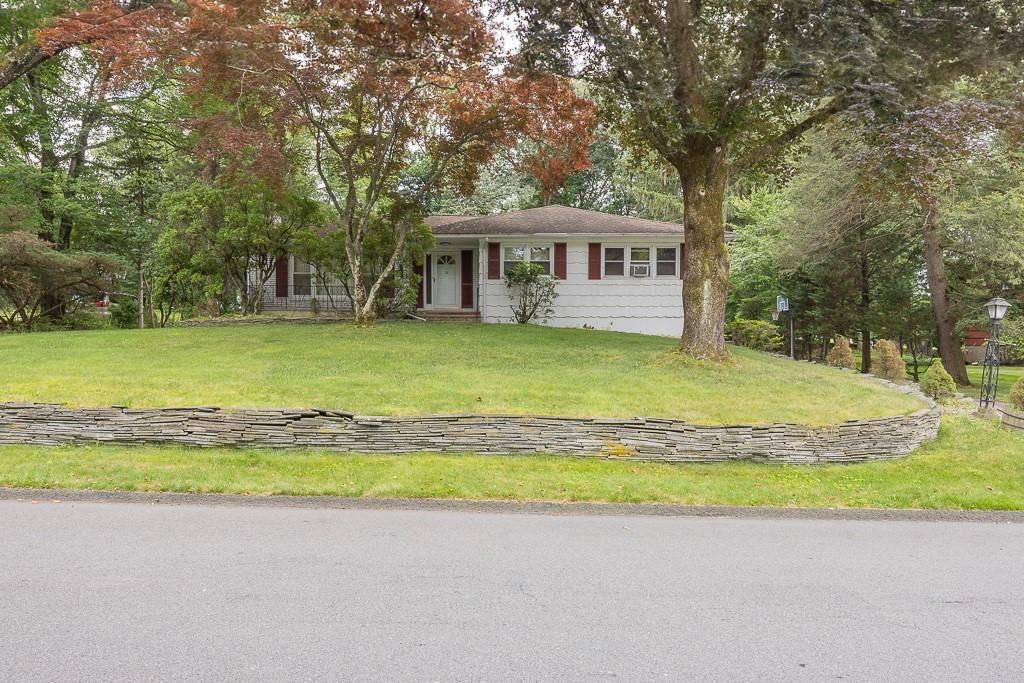 10 Glenbrook Road, Monsey, NY 10952