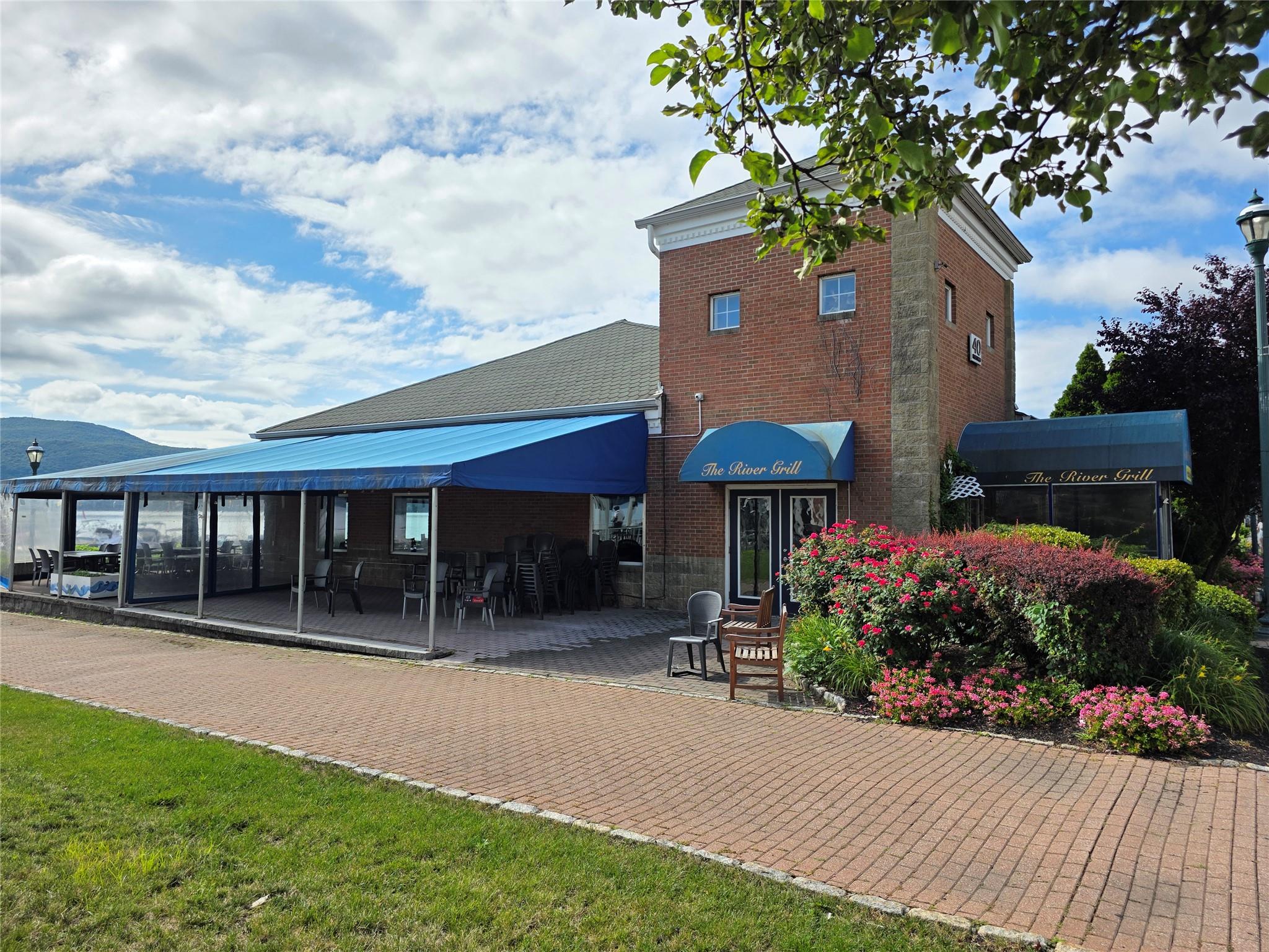 40 Front Street, Newburgh, NY 12550