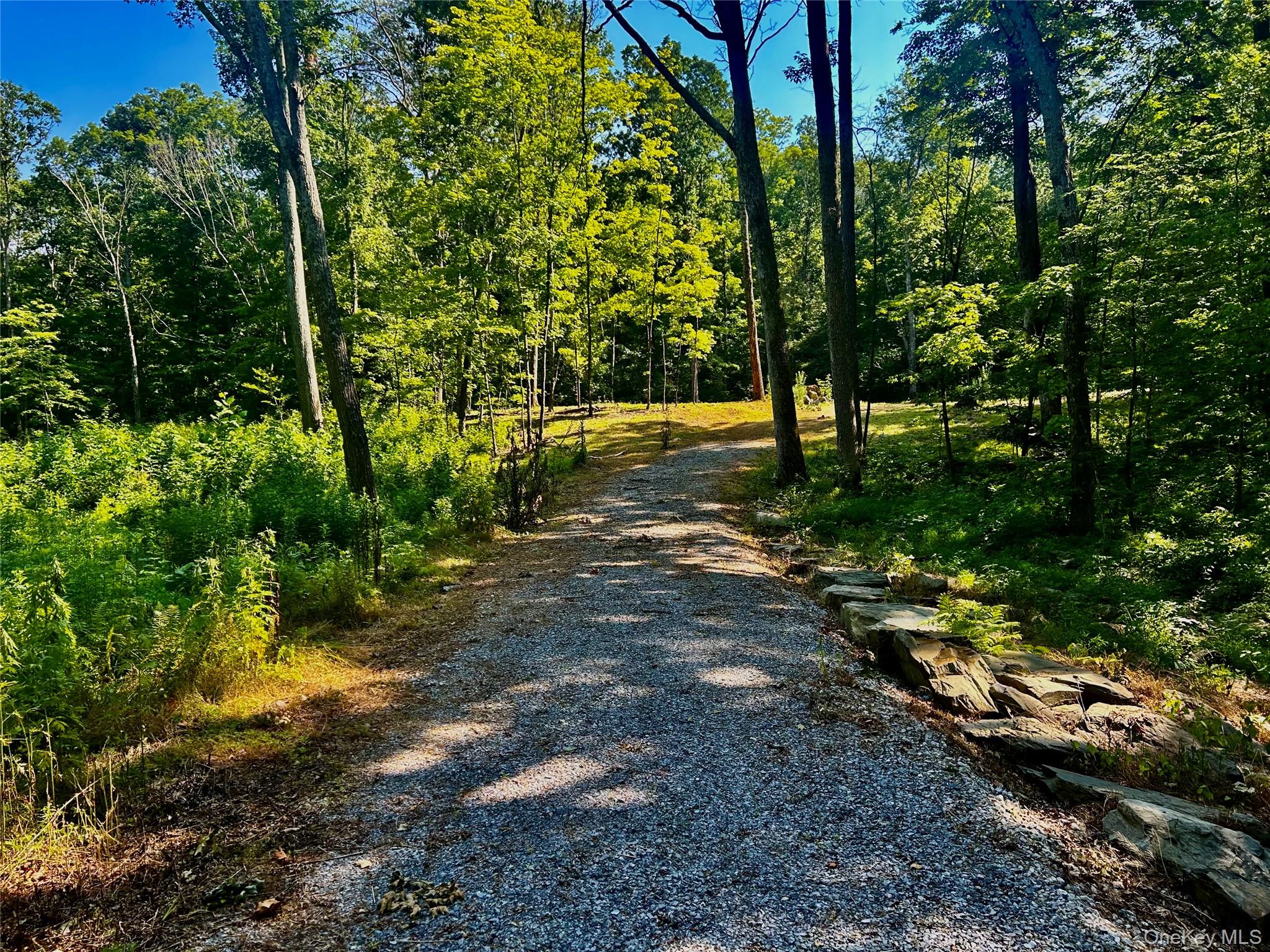 80 Forever Ivy Lane, Hyde Park, NY 12538