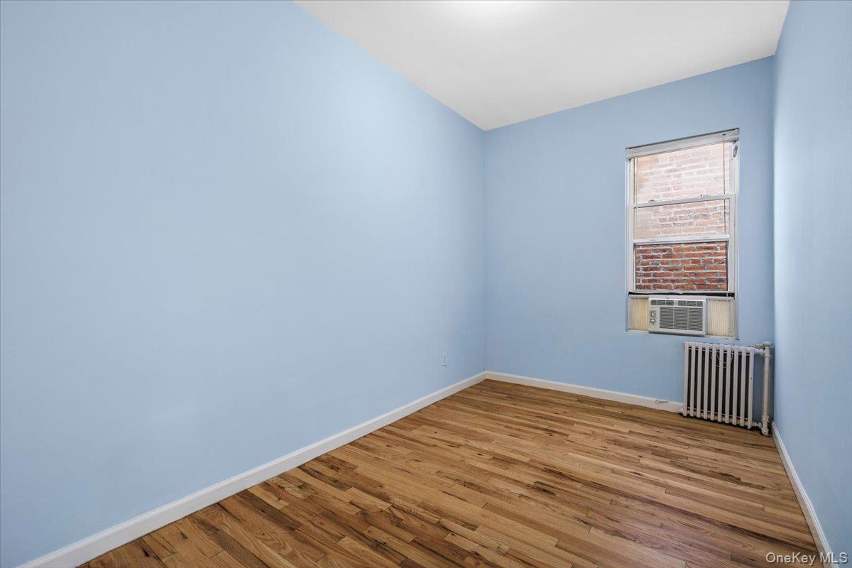 525 E 235th Street, Bronx, NY 10470