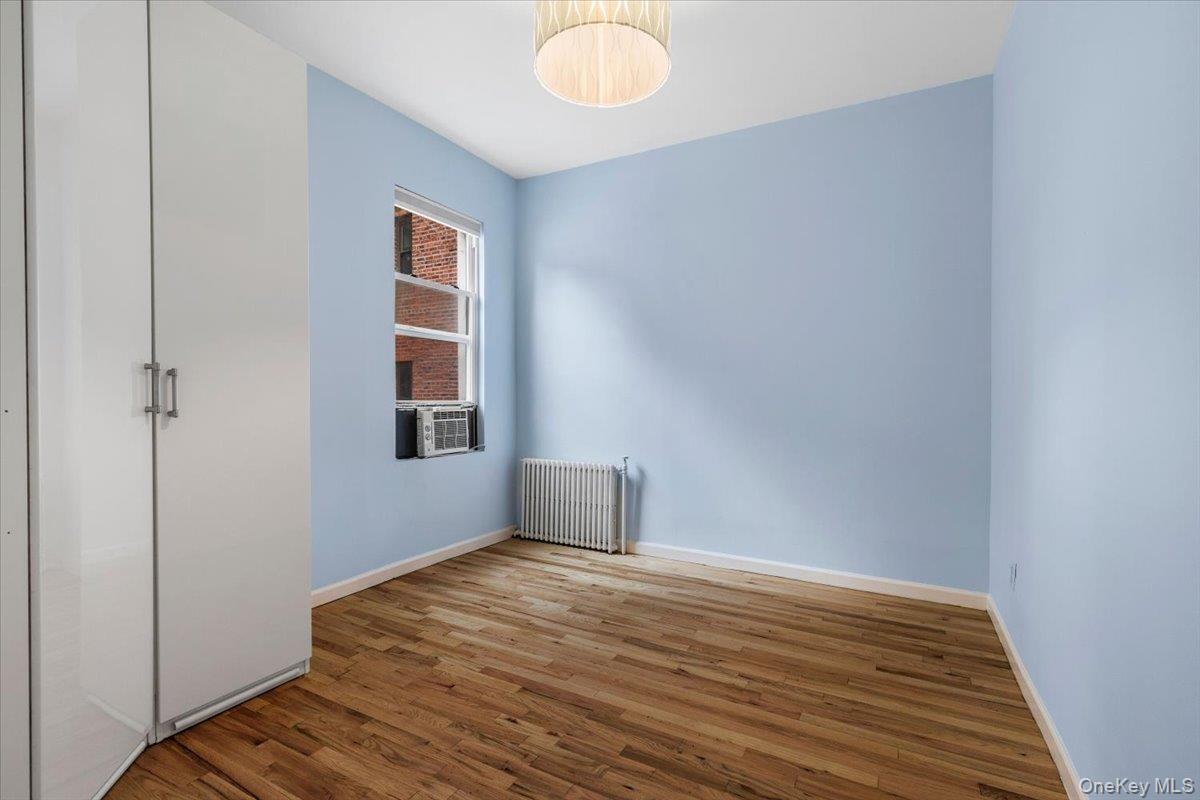 525 E 235th Street, Bronx, NY 10470