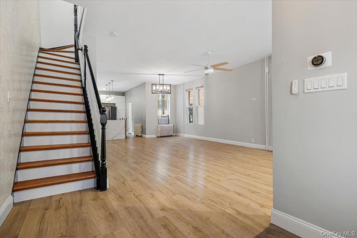 525 E 235th Street, Bronx, NY 10470