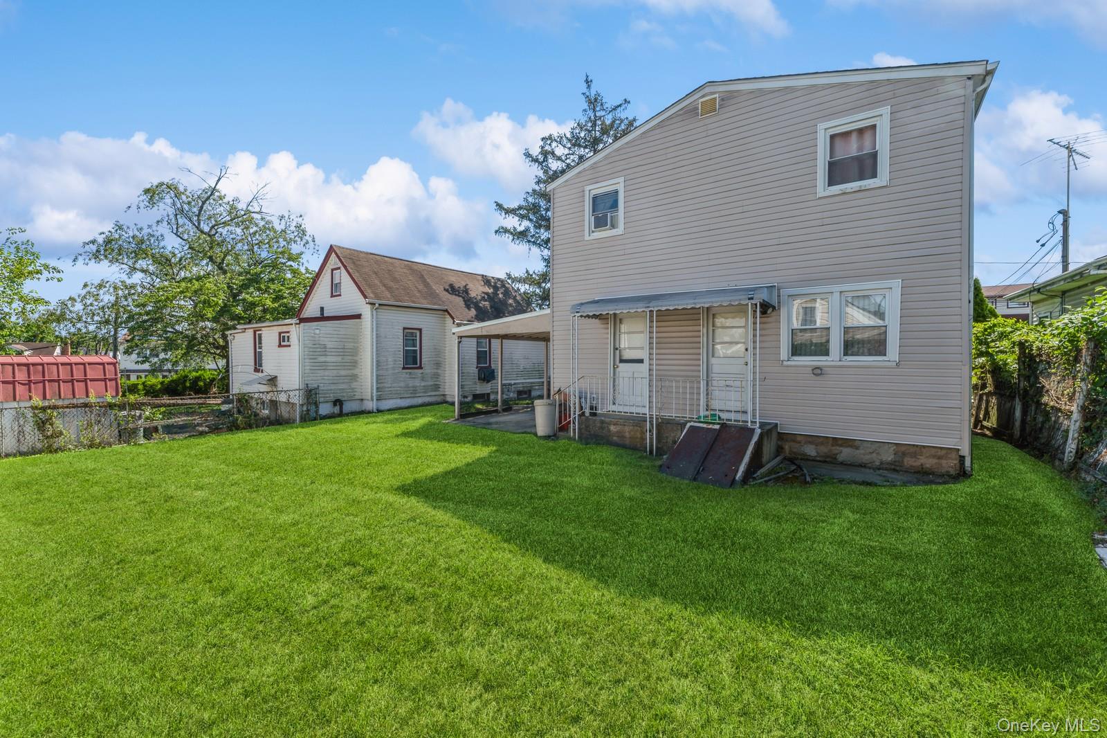 220 Elzey Ave., Elmont, NY 11003