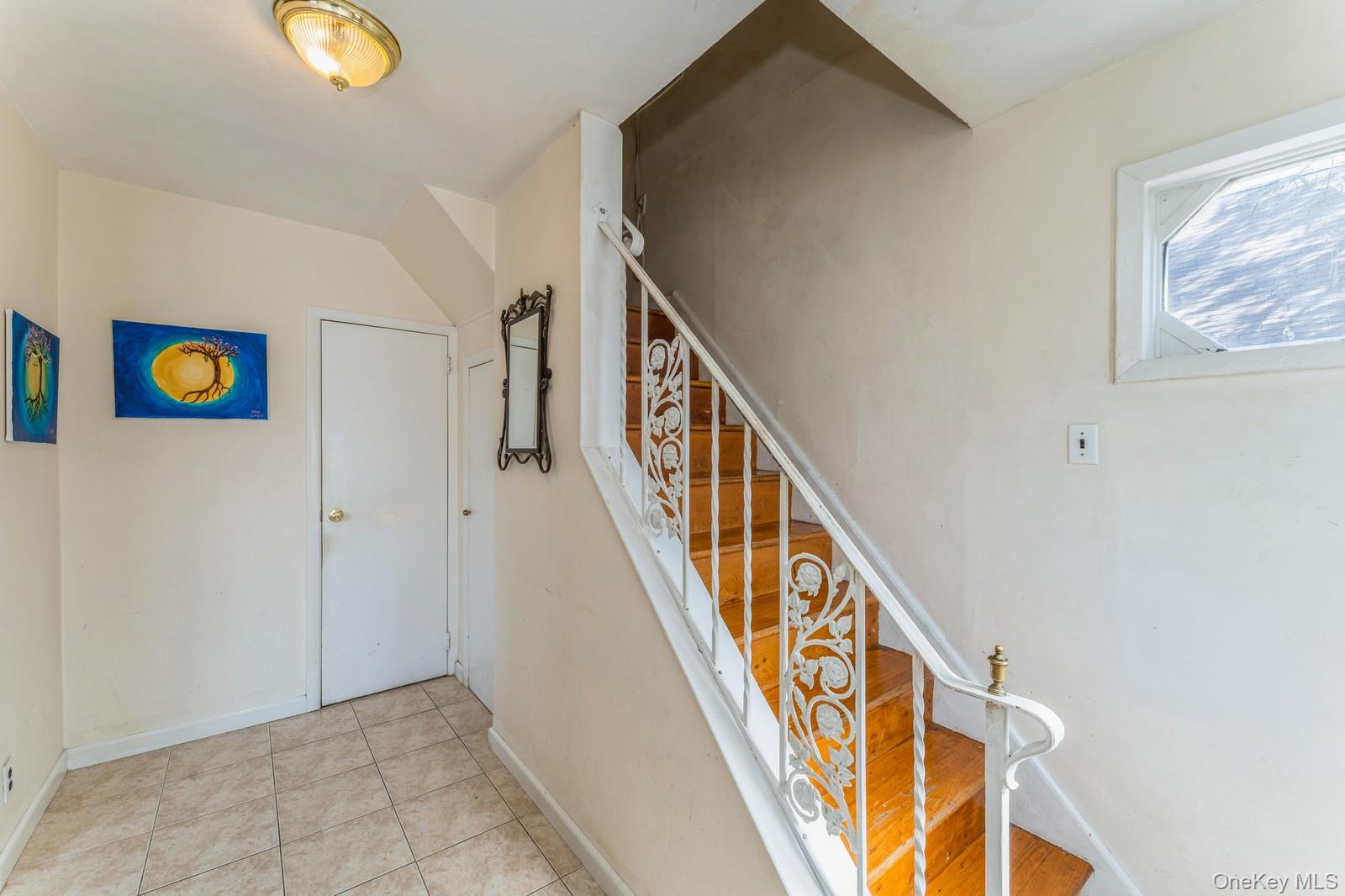 220 Elzey Ave., Elmont, NY 11003