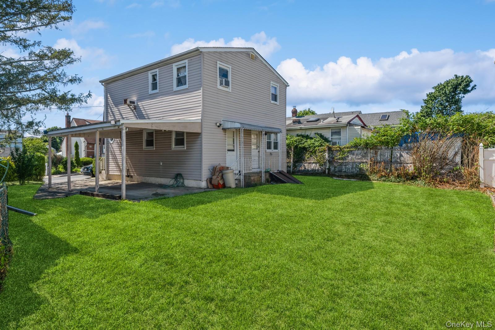 220 Elzey Ave., Elmont, NY 11003