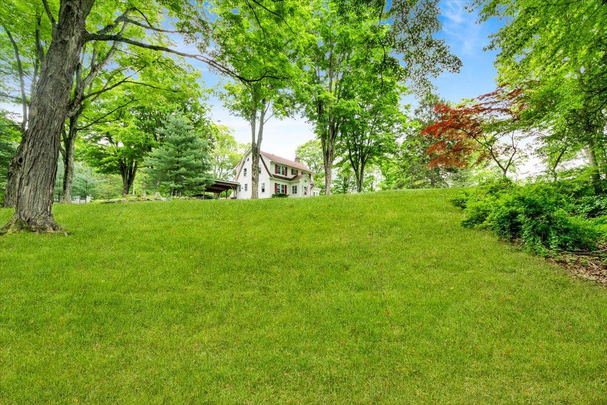 171 Goldens Bridge Road # 1, Katonah, NY 10536