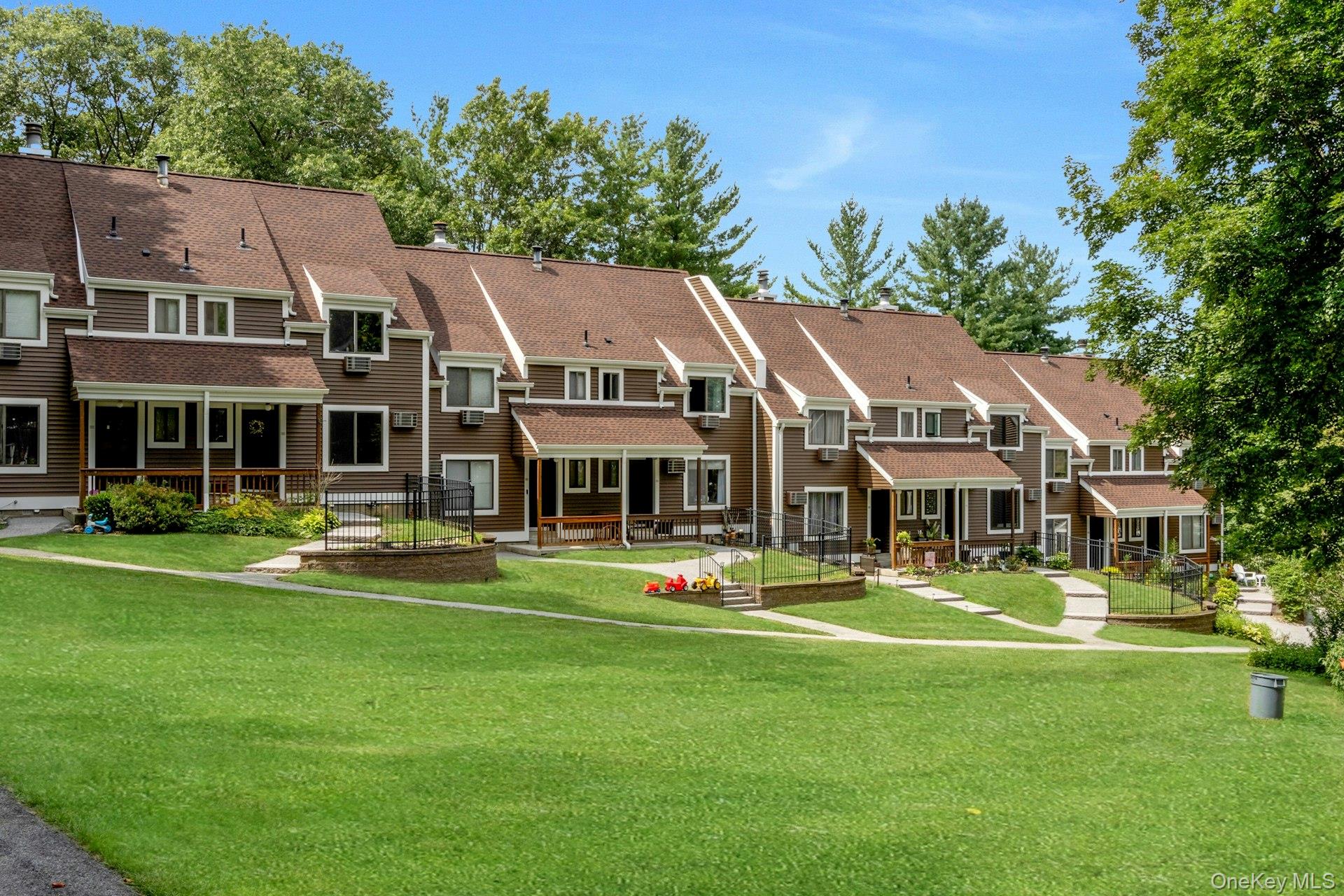 9 Heritage Drive # B, Harriman, NY 10926