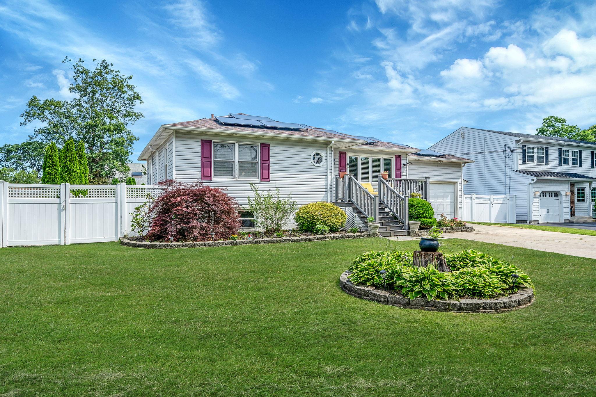 43 Ranch Drive, Shirley, NY 11967