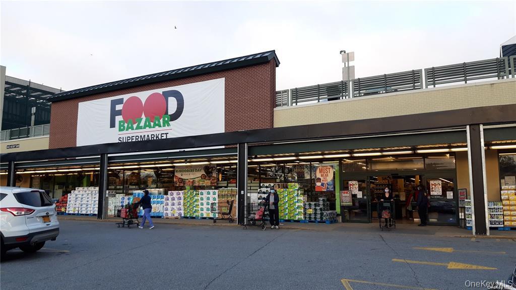 54-40 Little Neck Parkway # 4M, Little Neck, NY 11362