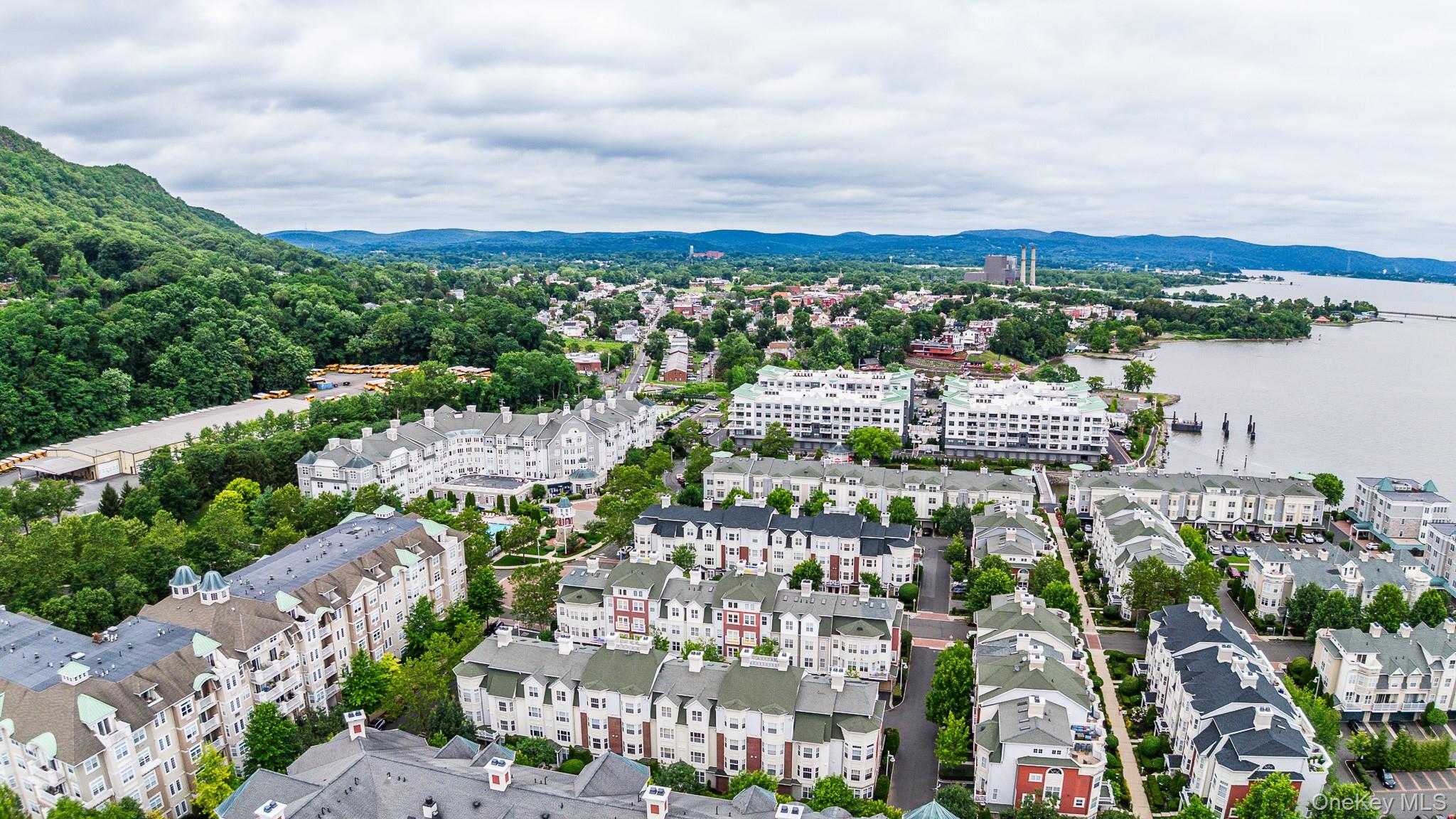 2 Leeward Drive, Haverstraw, NY 10927