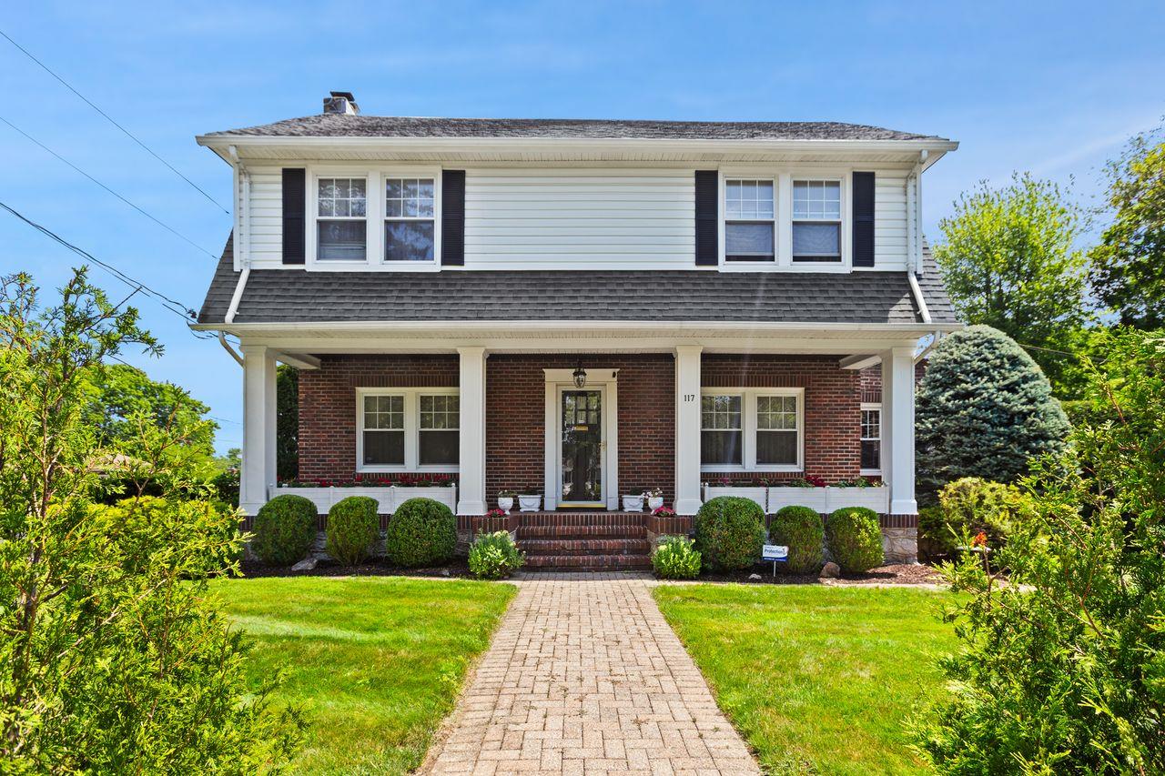 117 Perth Avenue, New Rochelle, NY 10804