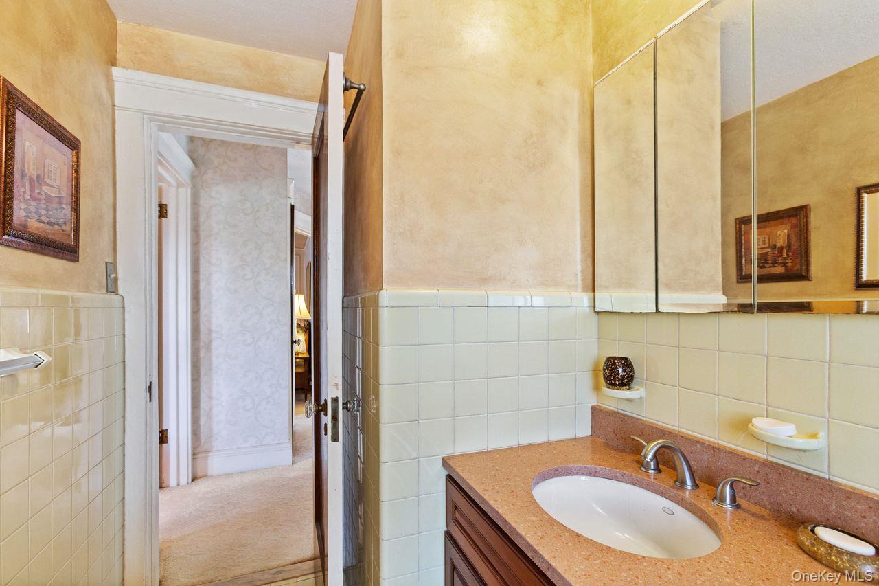 117 Perth Avenue, New Rochelle, NY 10804