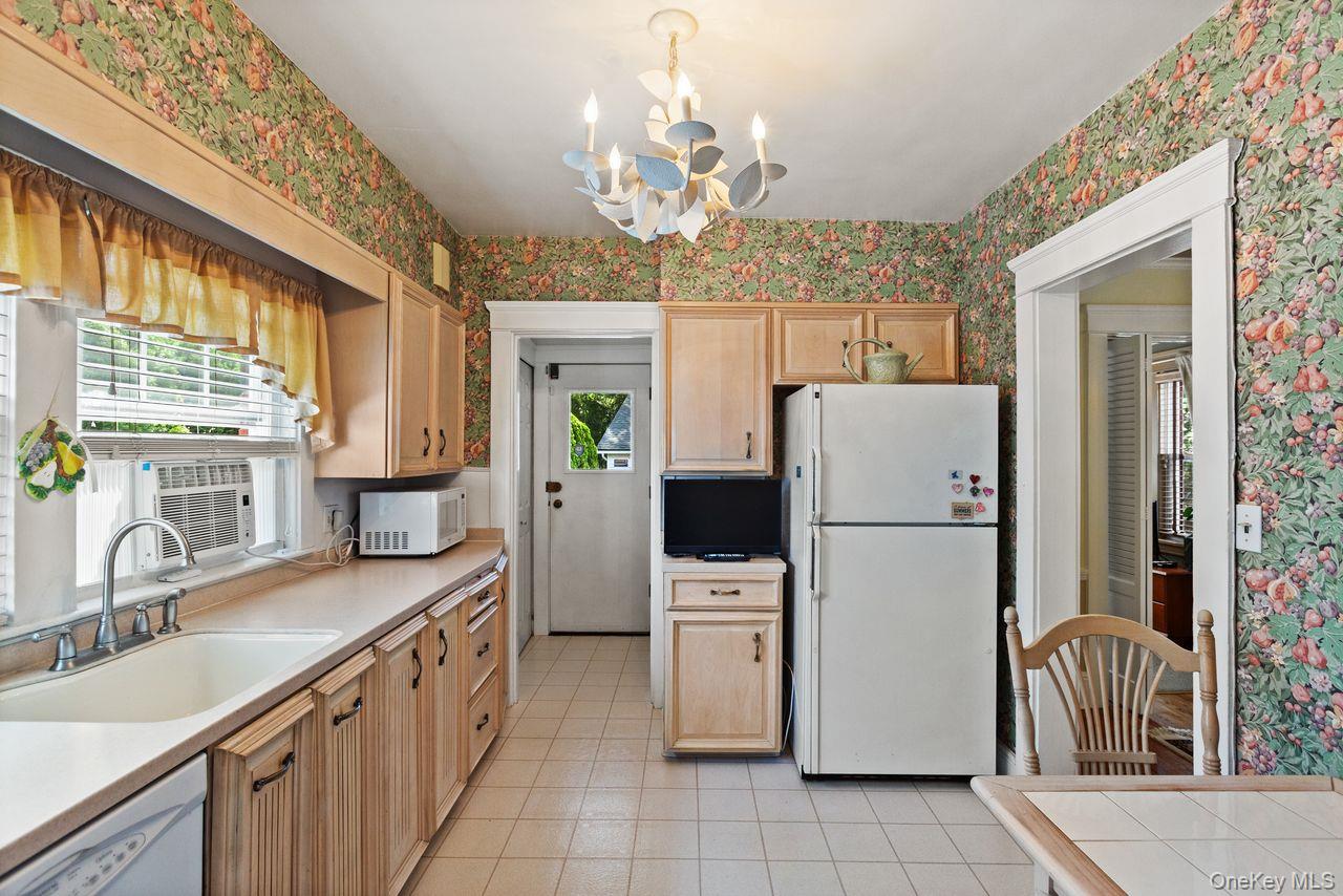 117 Perth Avenue, New Rochelle, NY 10804