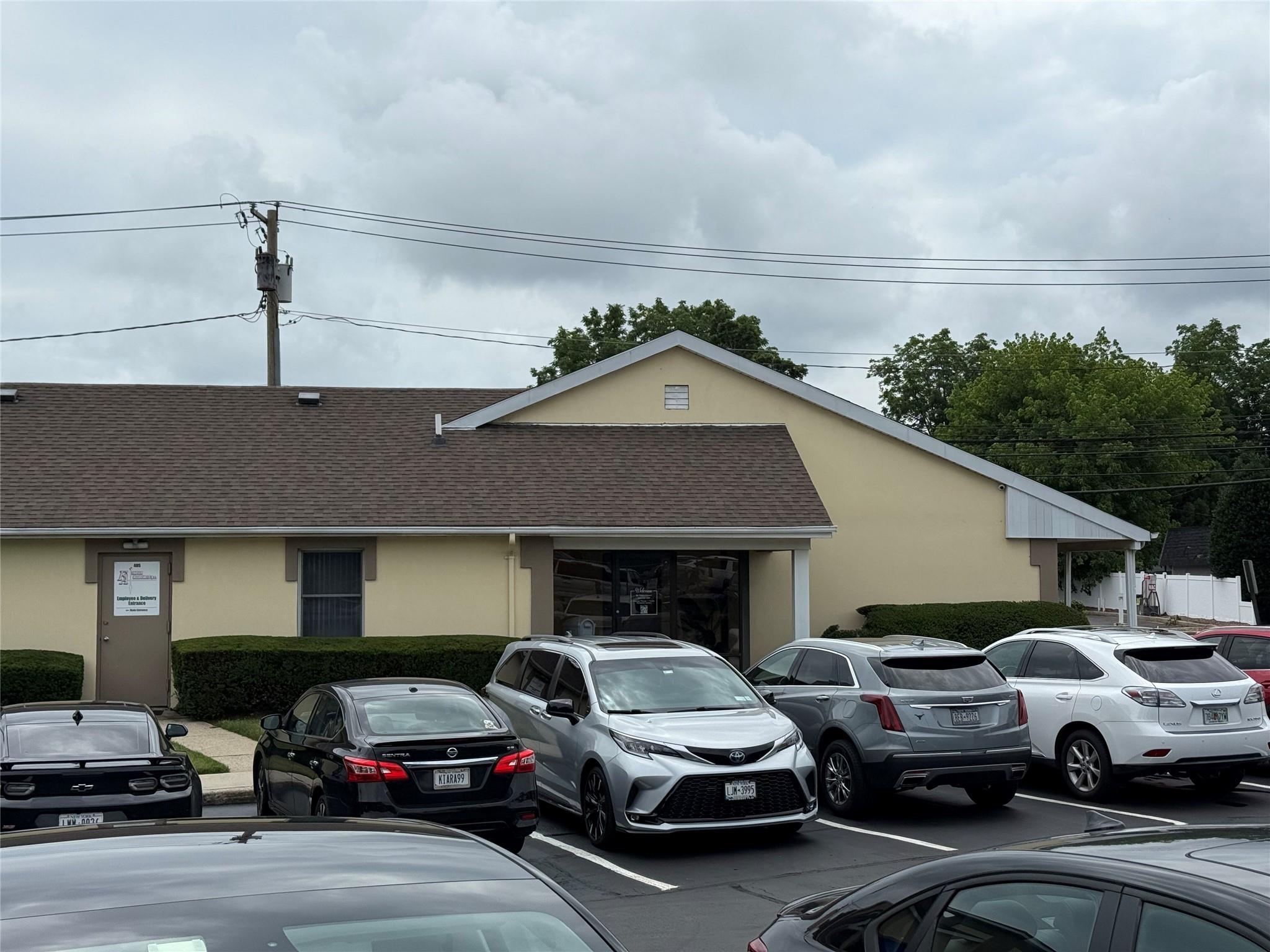 409 Fort Salonga Road, Northport, NY 11768