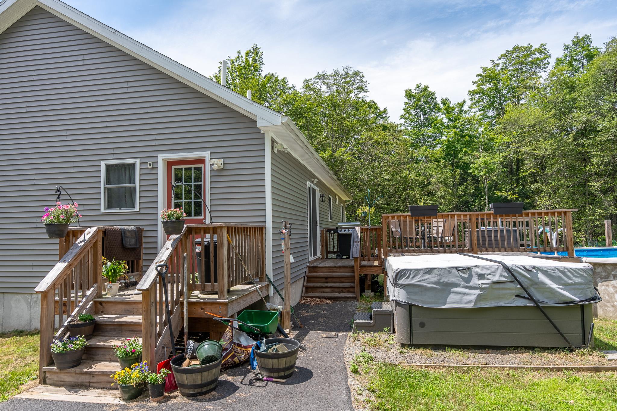 56 Ahrens Road, Parksville, NY 12768