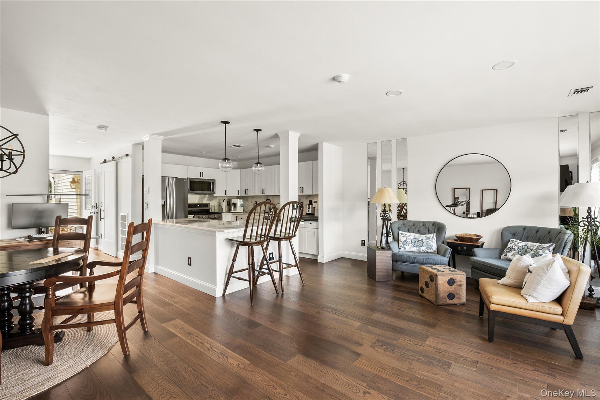 95 Erin Lane, Setauket, NY 11733