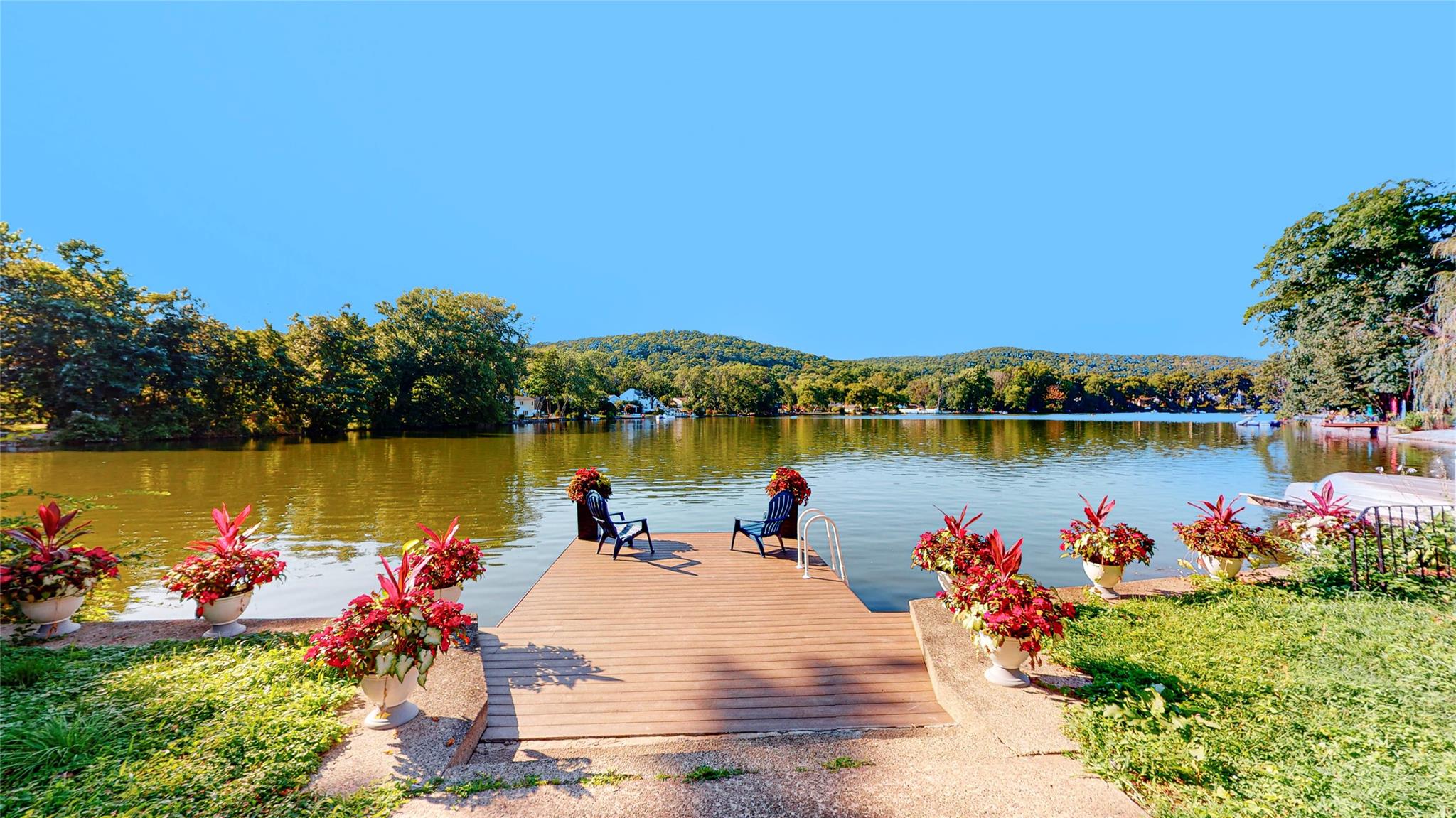 37 lakeshore Drive, Other, NJ 07436