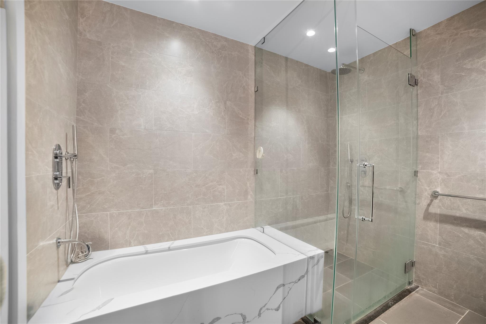 133-36 37th Avenue # 10, Flushing, NY 11354