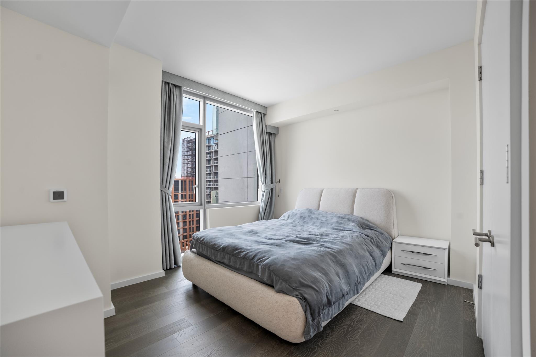 133-36 37th Avenue # 10, Flushing, NY 11354