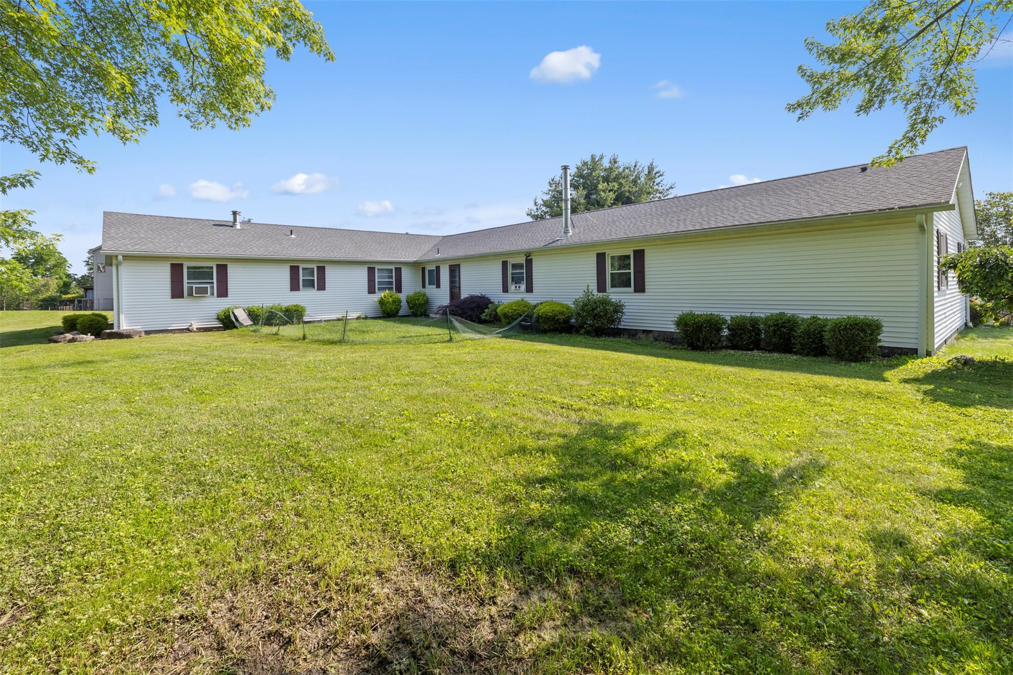 13 Wyms Heights Drive, Marlboro, NY 12542