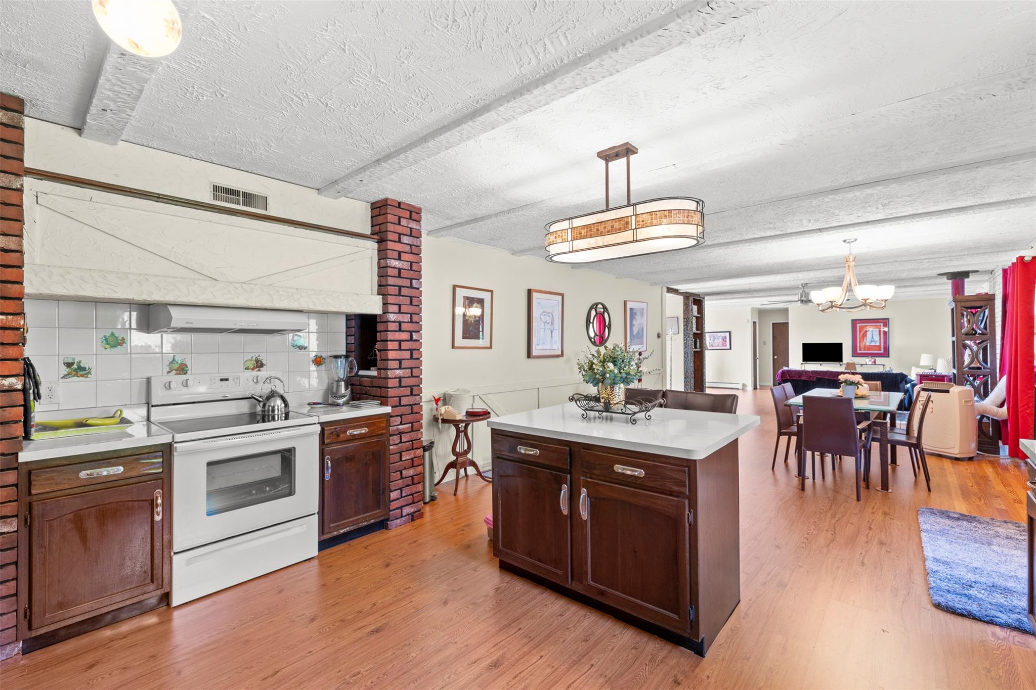 13 Wyms Heights Drive, Marlboro, NY 12542