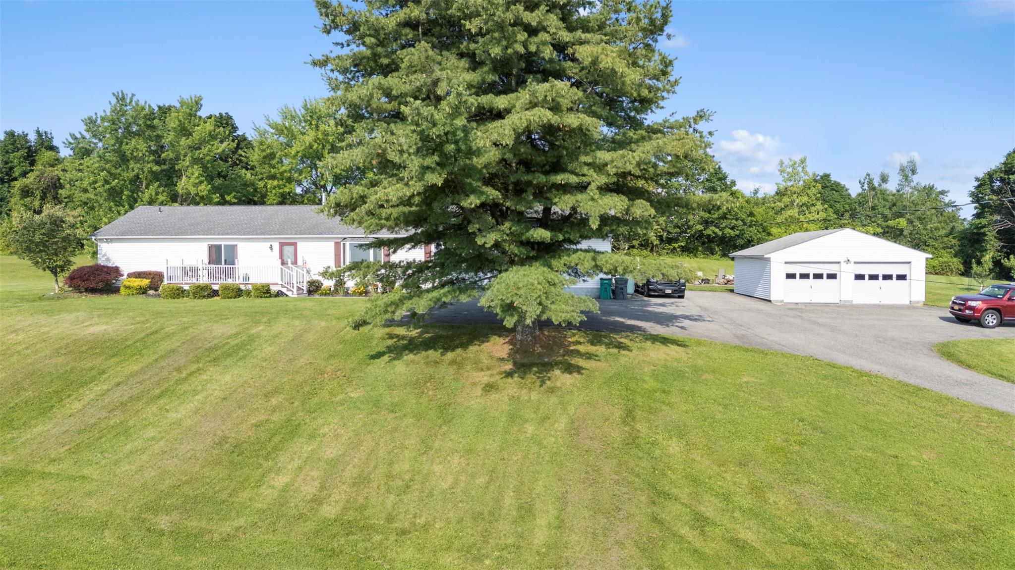 13 Wyms Heights Drive, Marlboro, NY 12542