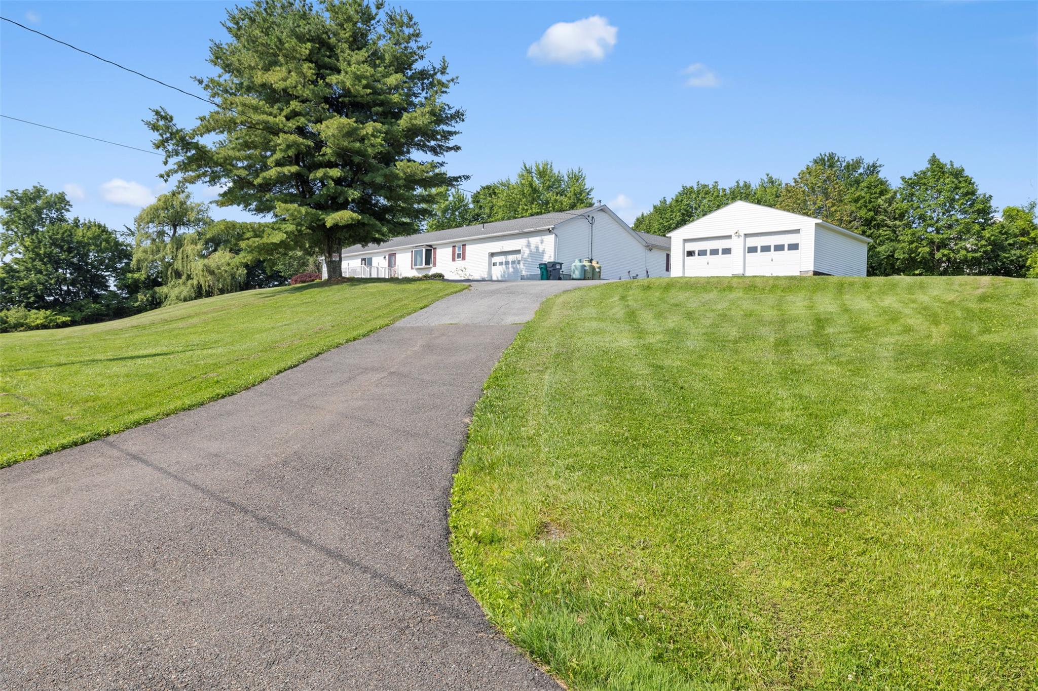 13 Wyms Heights Drive, Marlboro, NY 12542