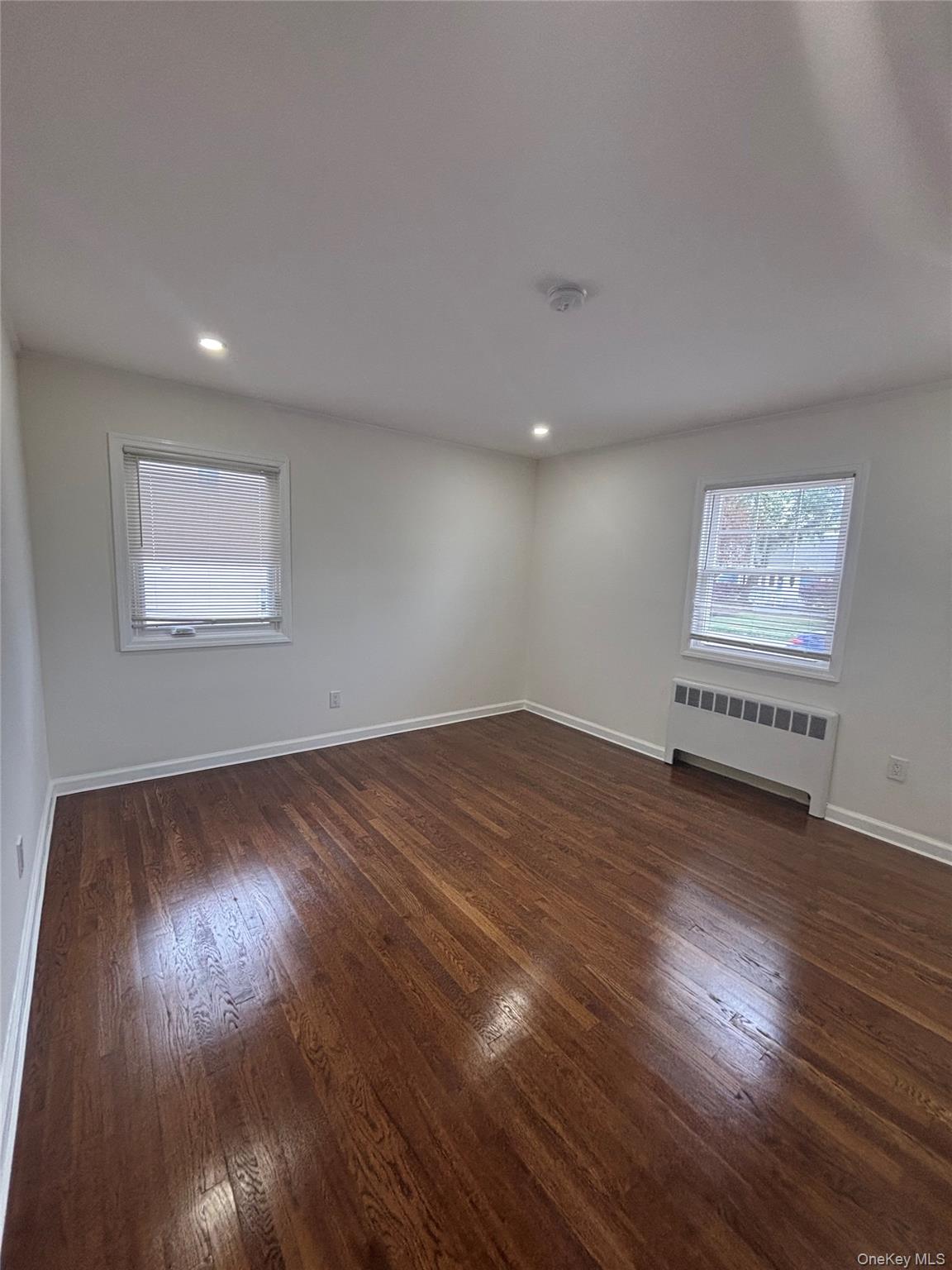 868 Oliver Avenue, Westbury, NY 11590