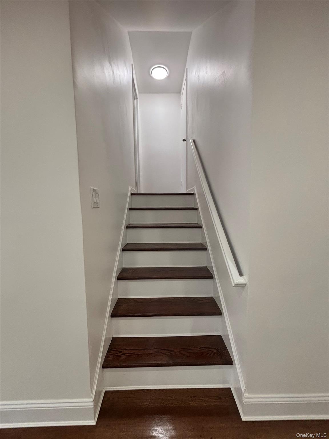 868 Oliver Avenue, Westbury, NY 11590