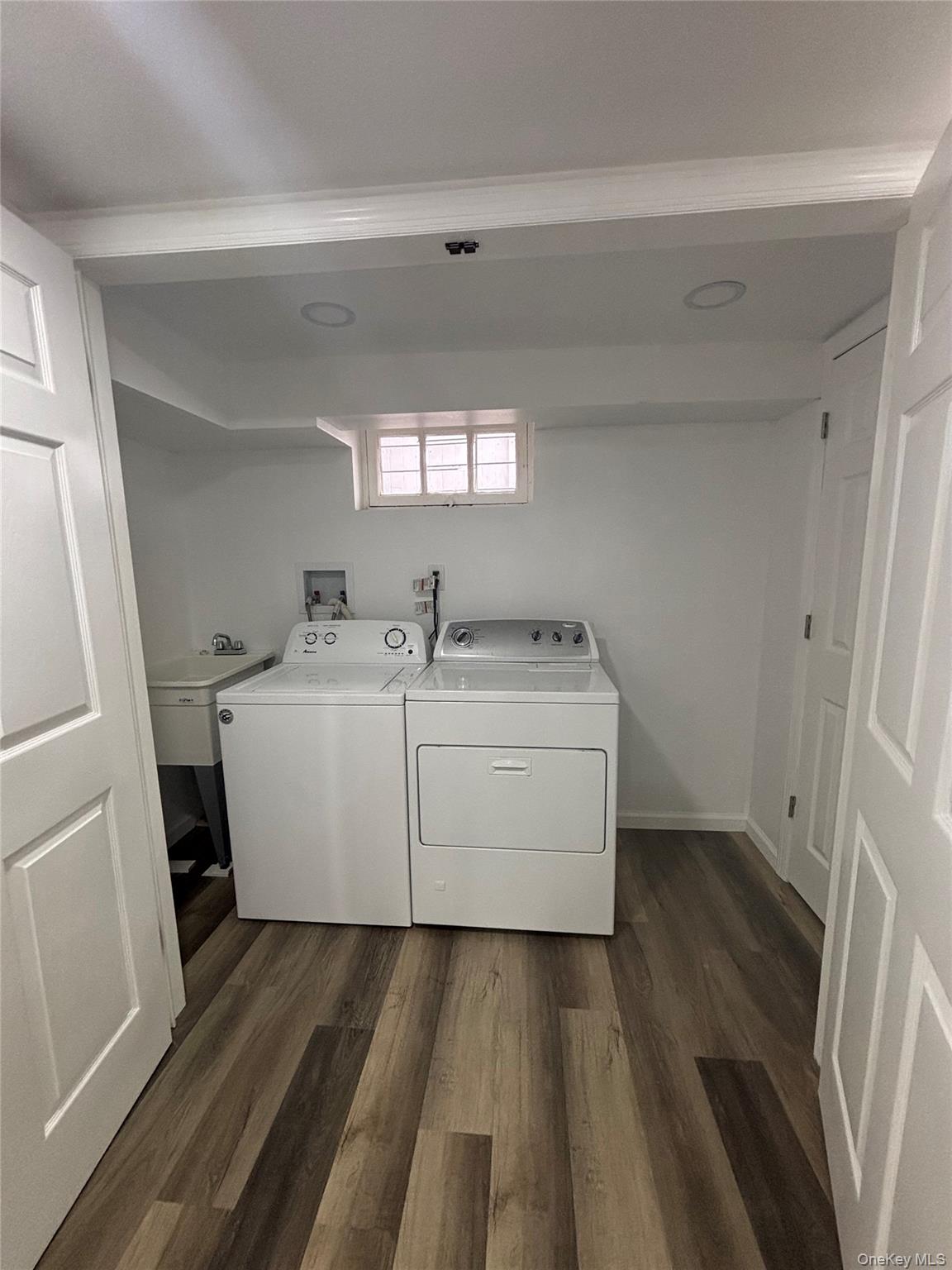 868 Oliver Avenue, Westbury, NY 11590