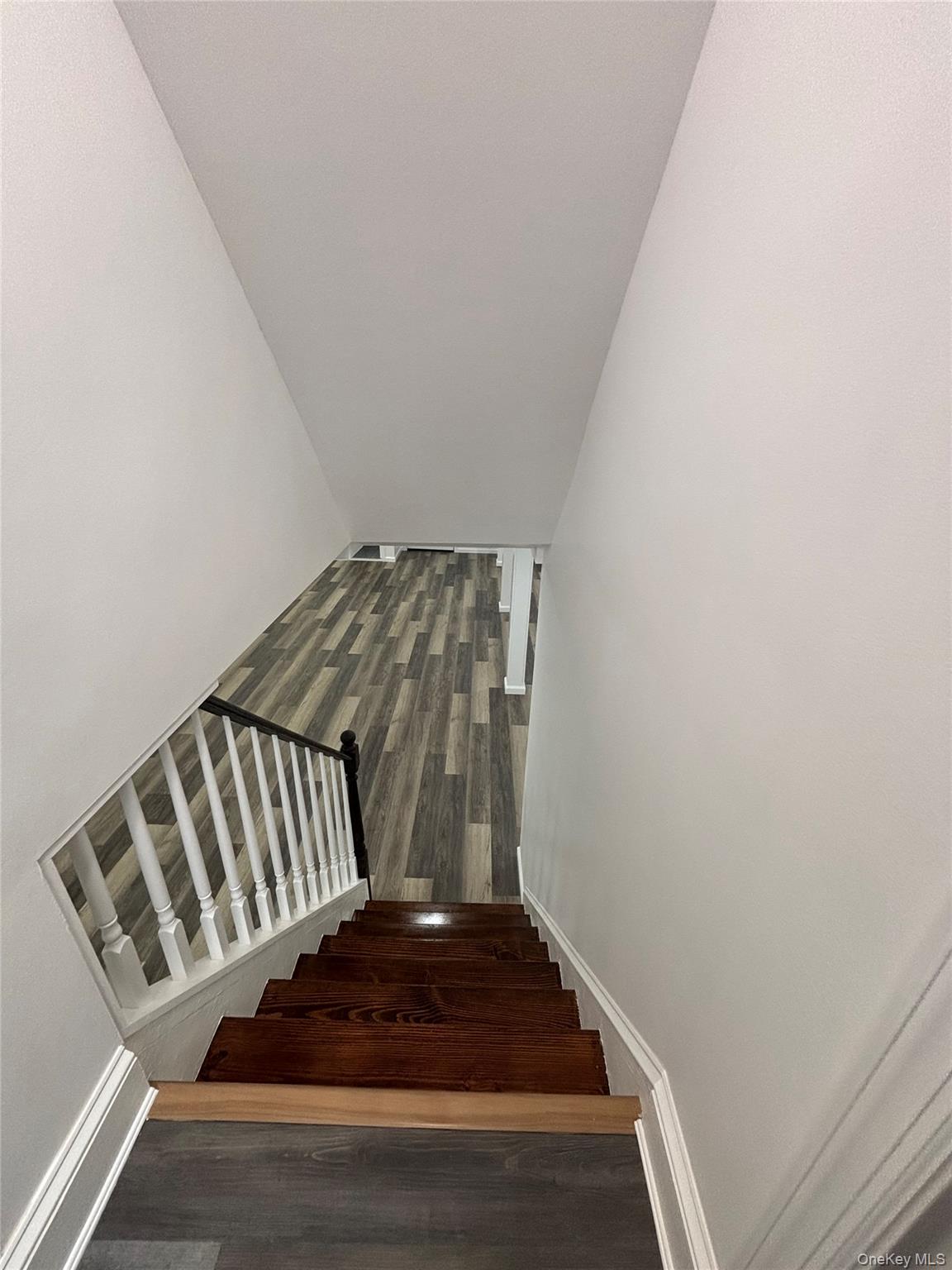 868 Oliver Avenue, Westbury, NY 11590