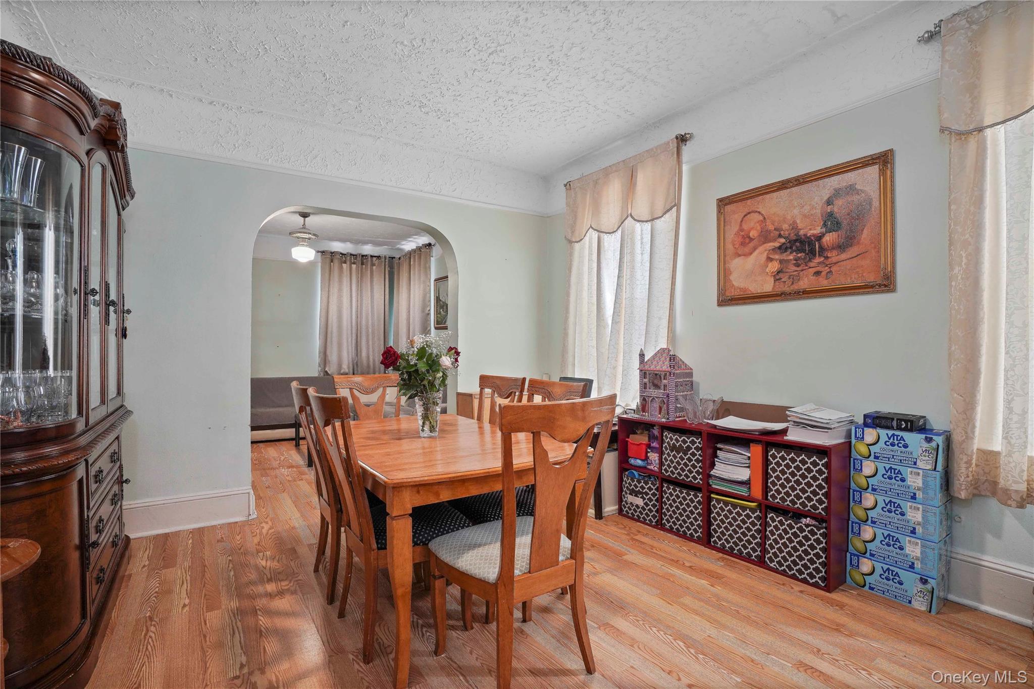 6046 Putnam Avenue, Ridgewood, NY 11385