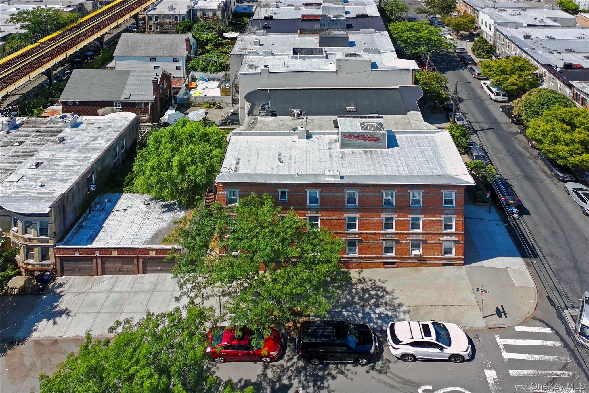 6046 Putnam Avenue, Ridgewood, NY 11385