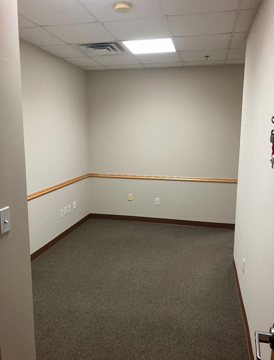 2127 Crompond # 105, Cortlandt Manor, NY 10567