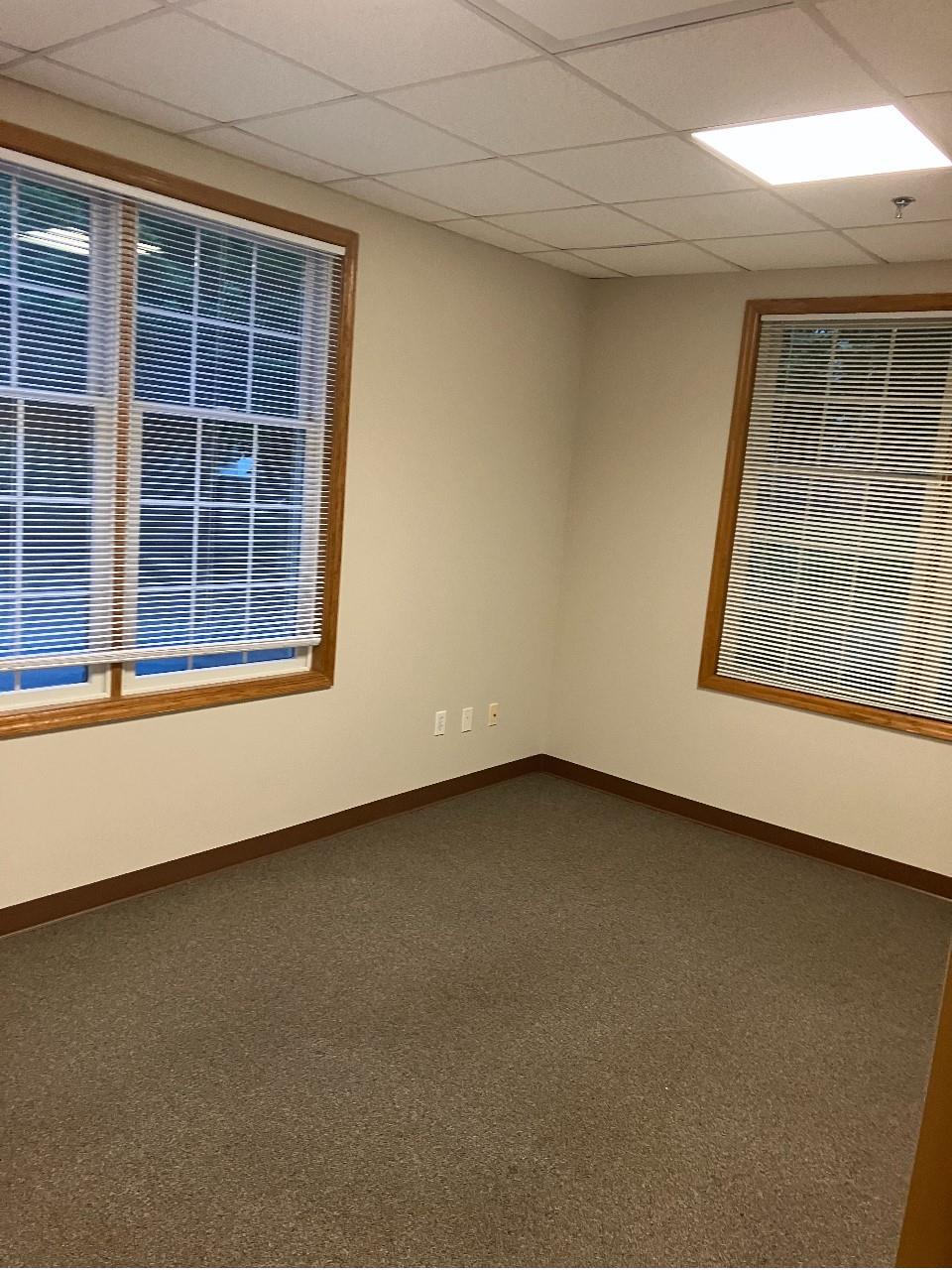 2127 Crompond # 105, Cortlandt Manor, NY 10567