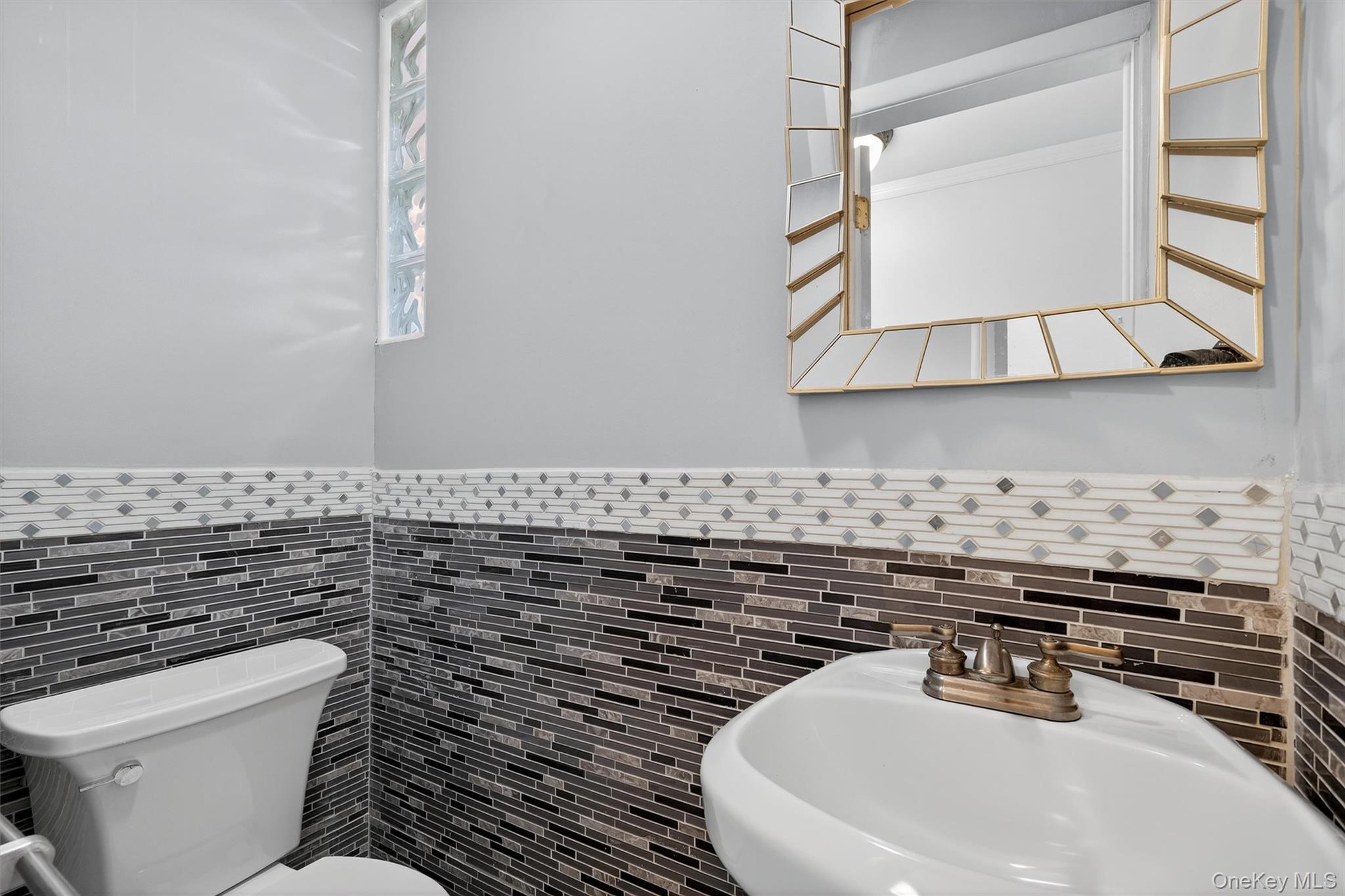 13 Dragotta Road, Marlboro, NY 12542