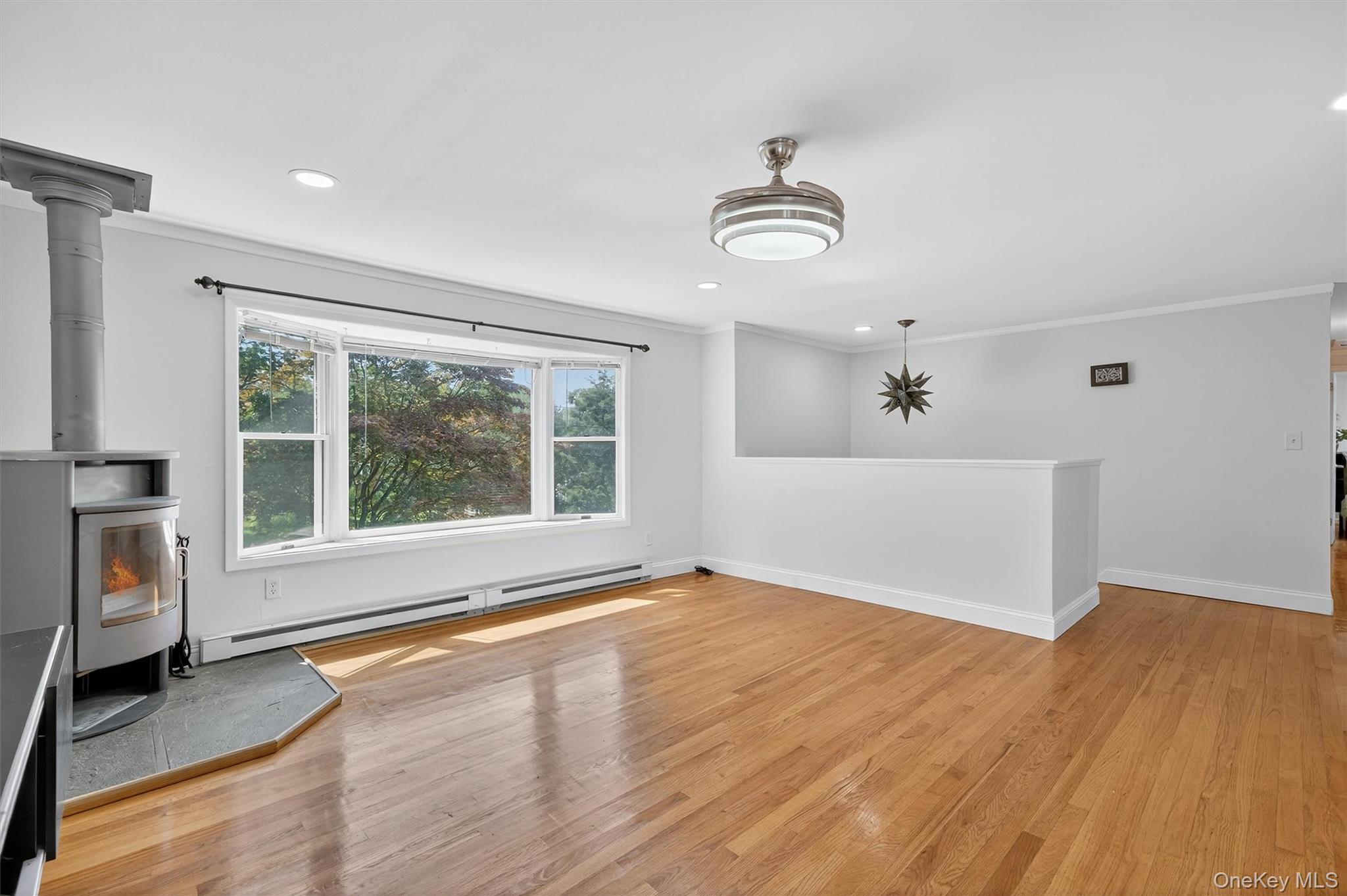 13 Dragotta Road, Marlboro, NY 12542