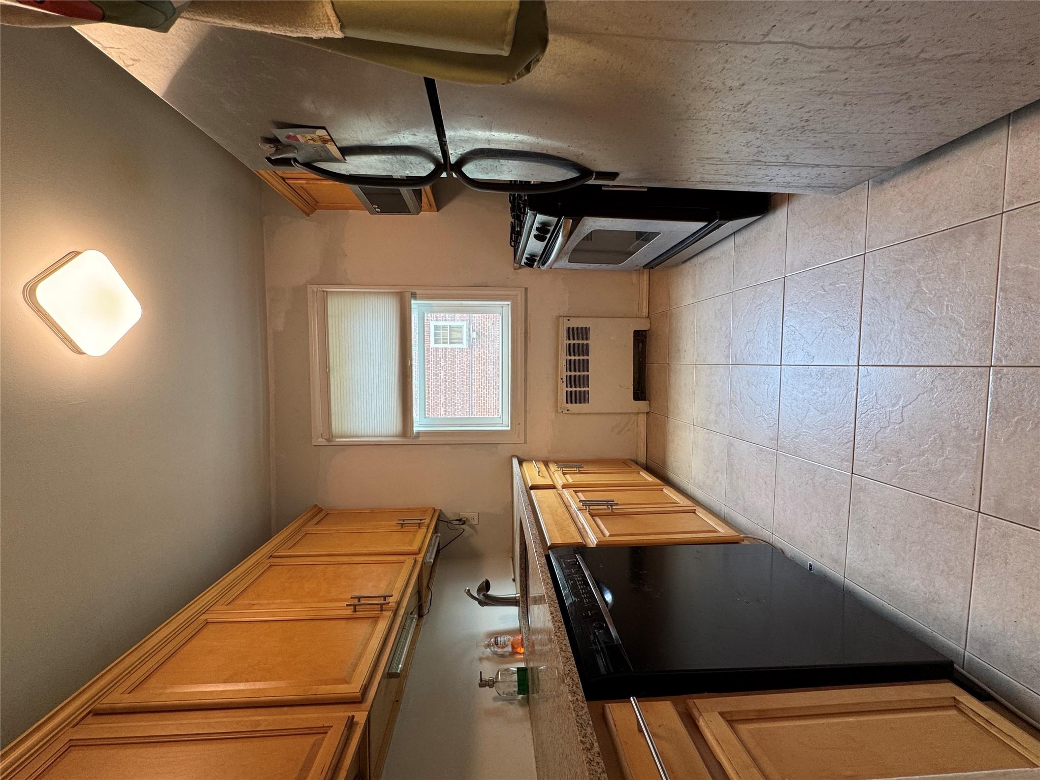 7827 Cloverdale Boulevard # A, Oakland Gardens, NY 11364