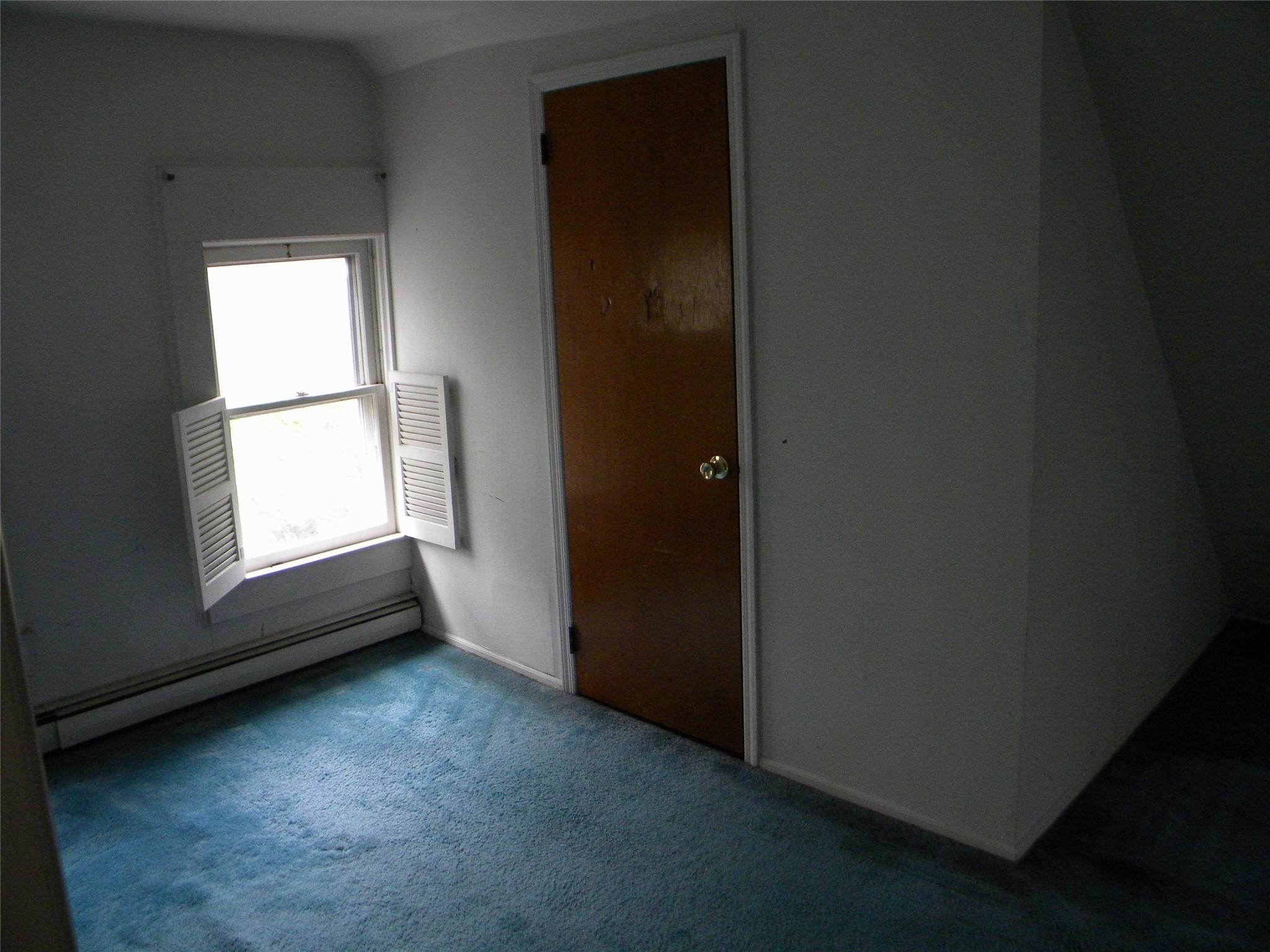 4529 Marathon Parkway, Douglaston, NY 11362