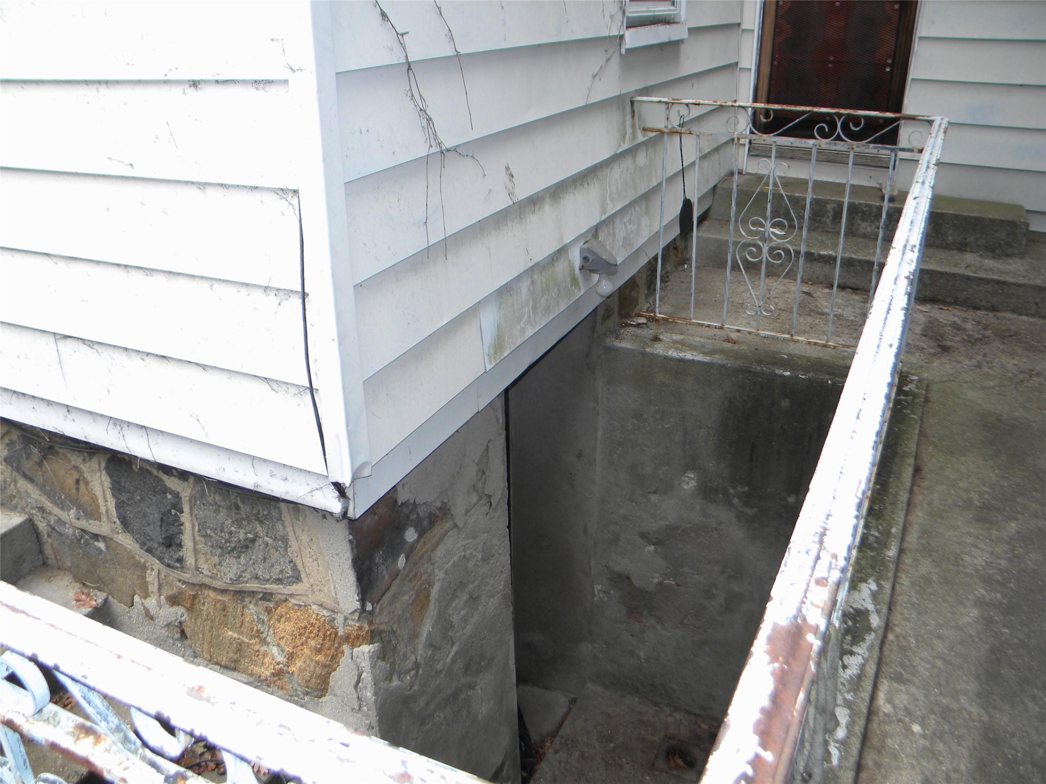 4529 Marathon Parkway, Douglaston, NY 11362