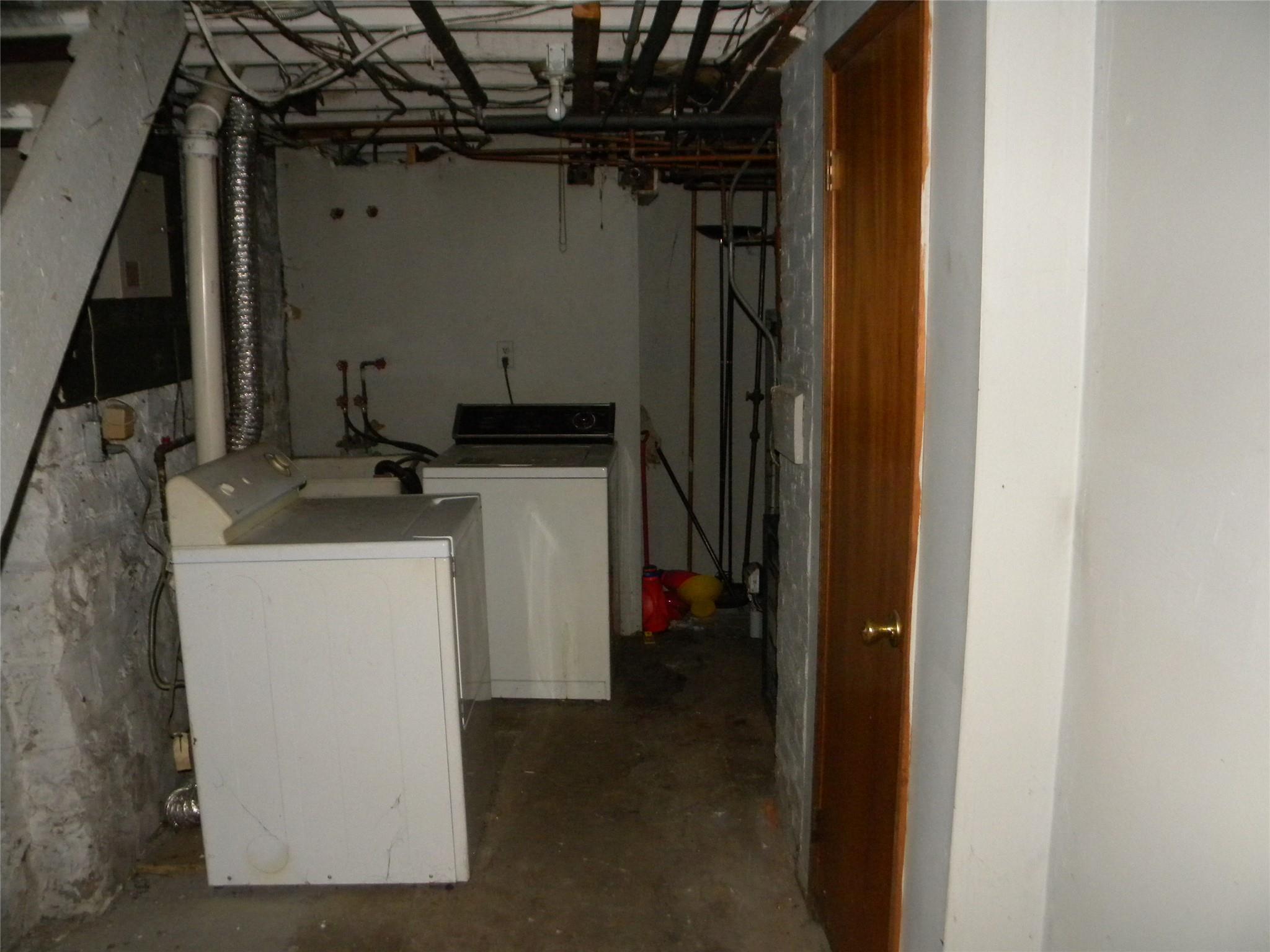 4529 Marathon Parkway, Douglaston, NY 11362