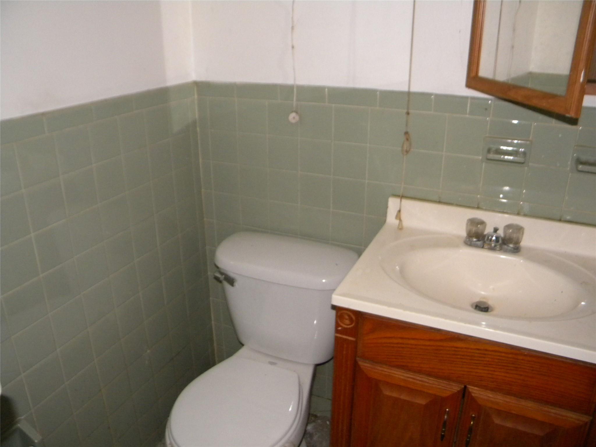 4529 Marathon Parkway, Douglaston, NY 11362