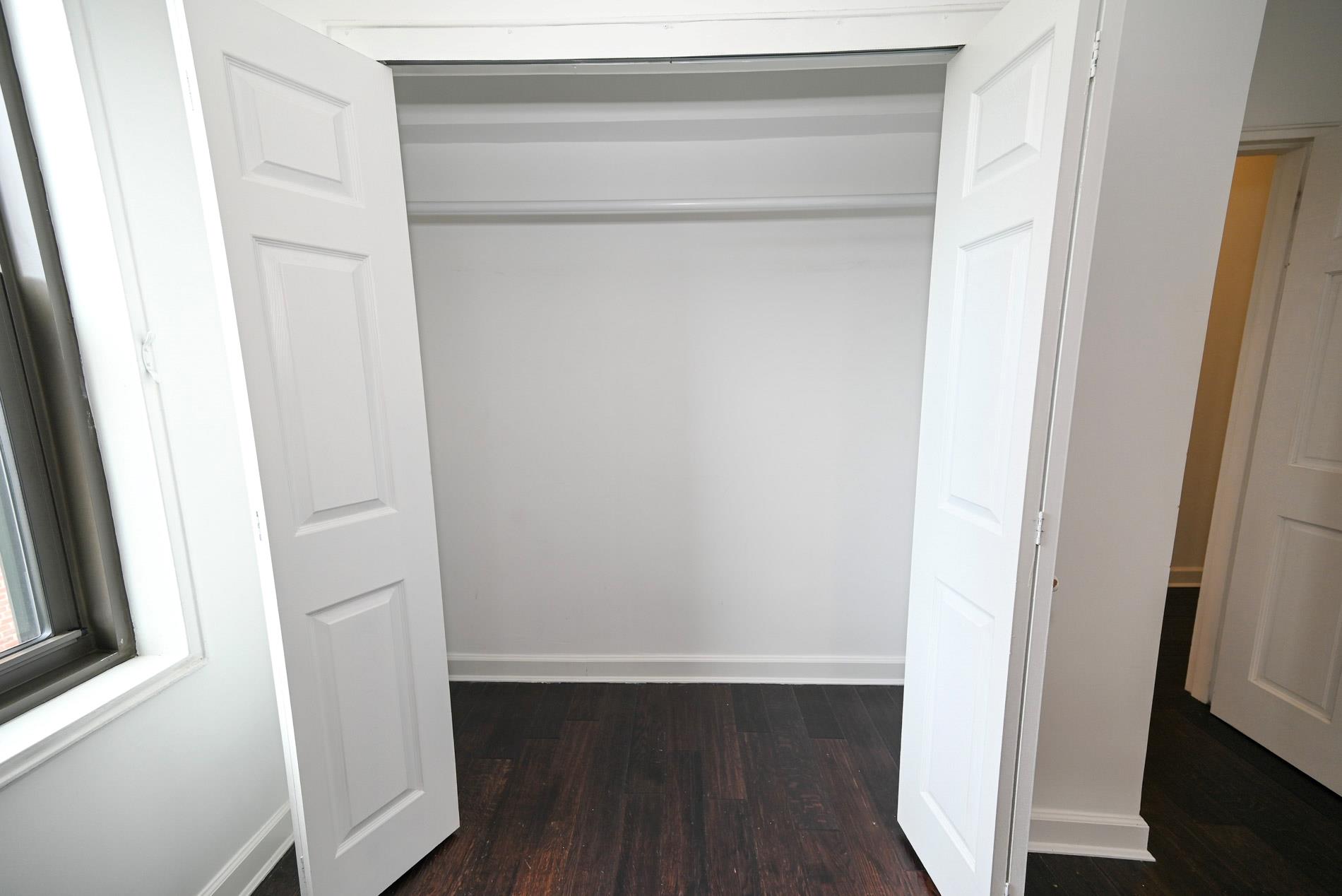 84-01 Main St # 410, Briarwood, NY 11435