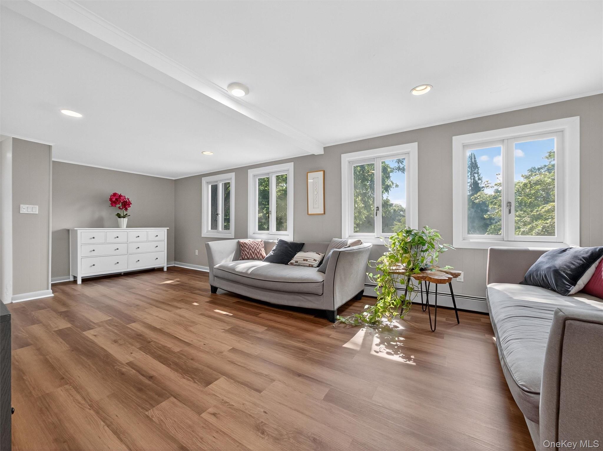 519 Haverstraw Road, Suffern, NY 10901