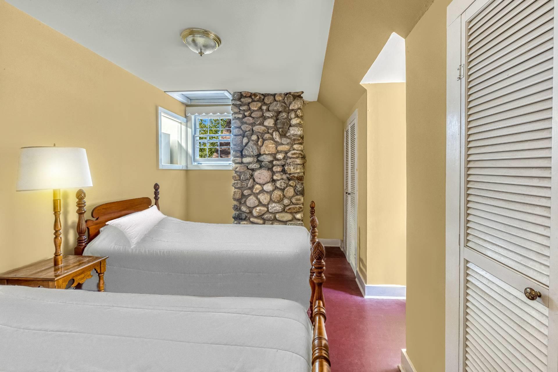 6-6A S Ram Island Drive, Shelter Island, NY 11964