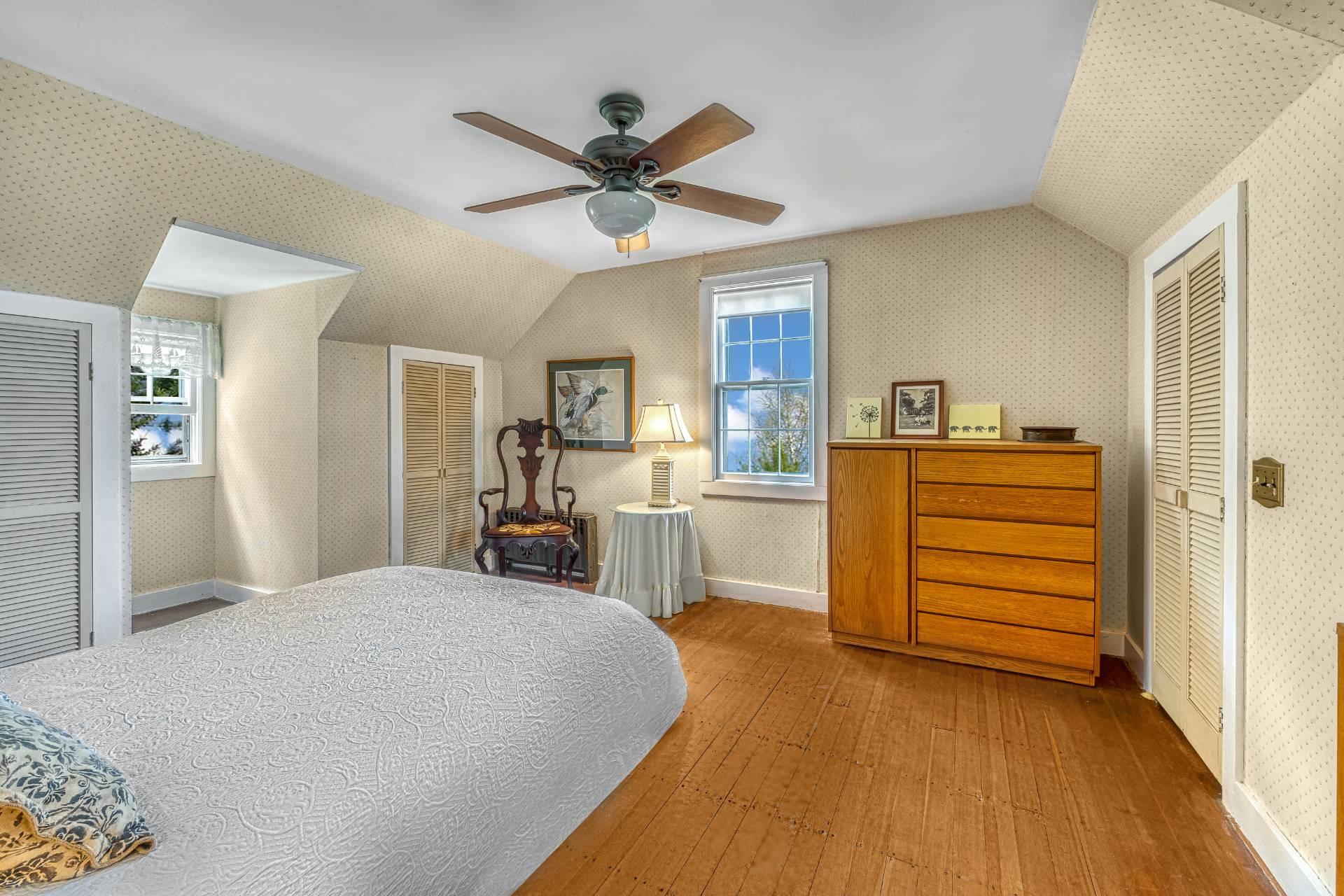 6-6A S Ram Island Drive, Shelter Island, NY 11964